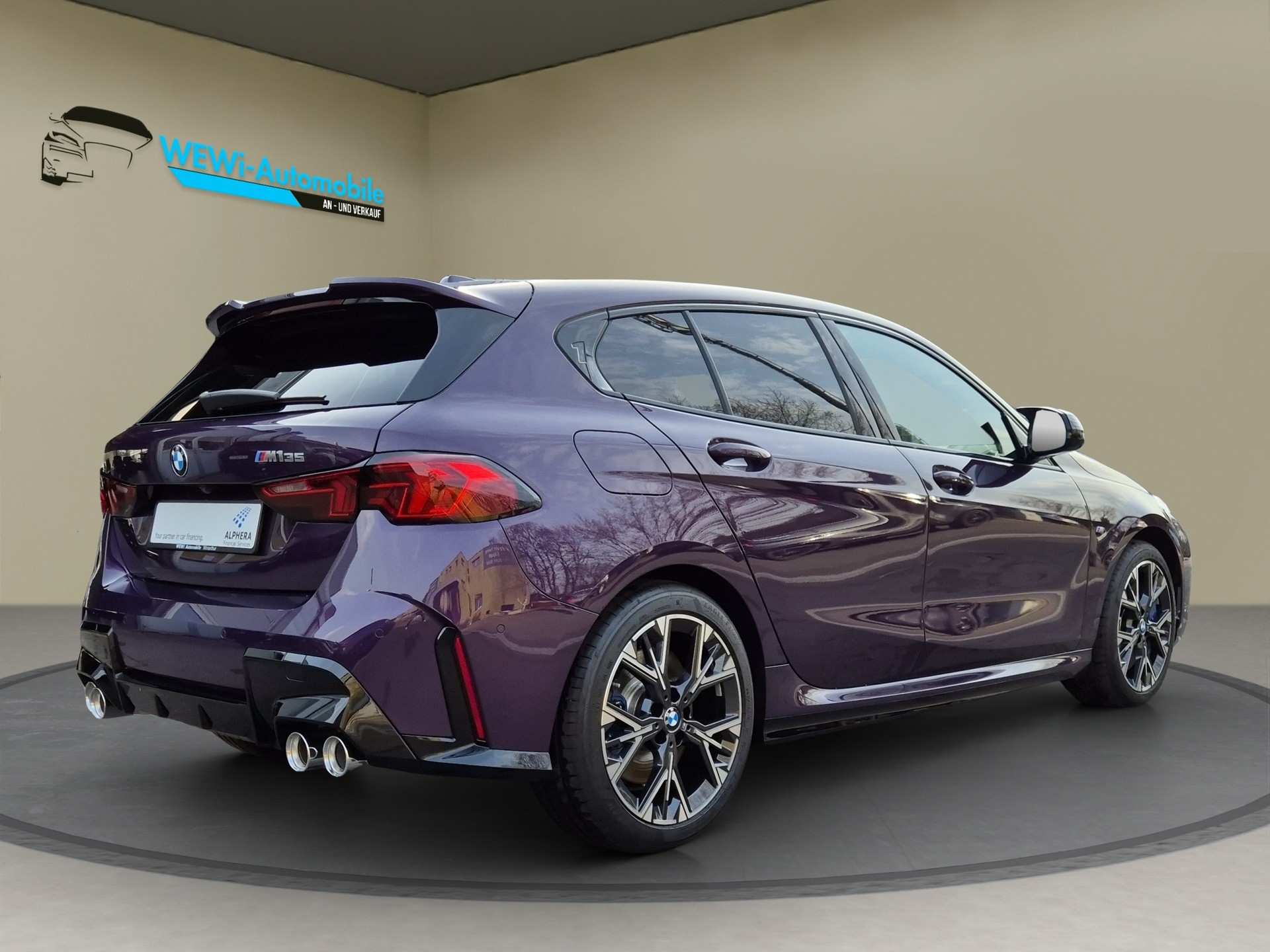 BMW M135 xDrive M Sport Pro-image-4