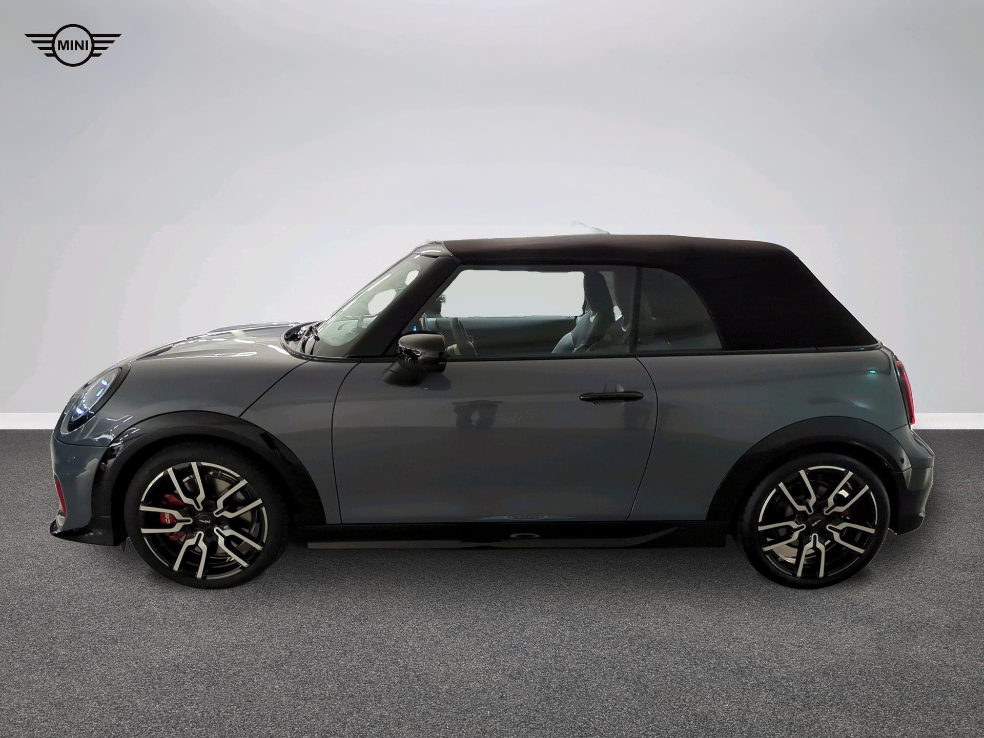 MINI John Cooper Works Cabrio-showroom-element-1