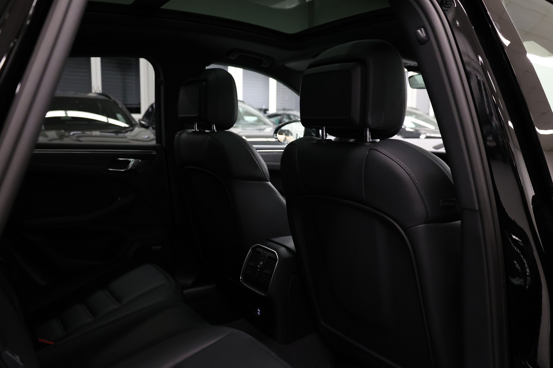 PORSCHE Macan 2.9 V6 GTS-image-25