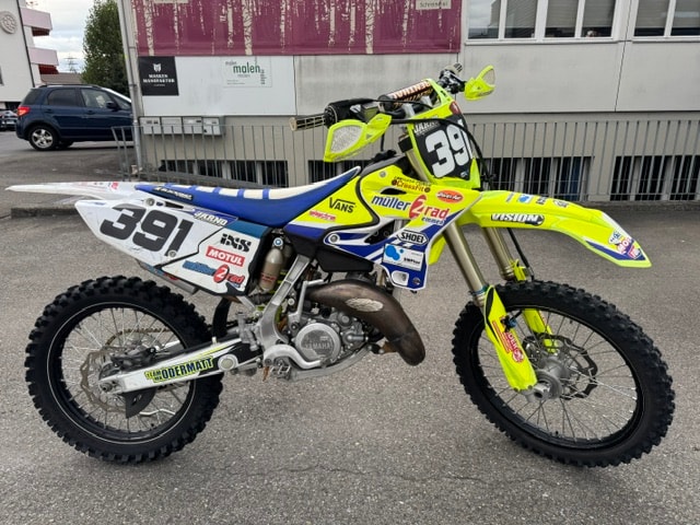 YAMAHA YZ 125-image-1