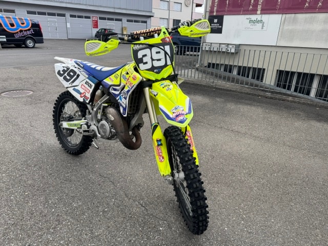 YAMAHA YZ 125-image-0
