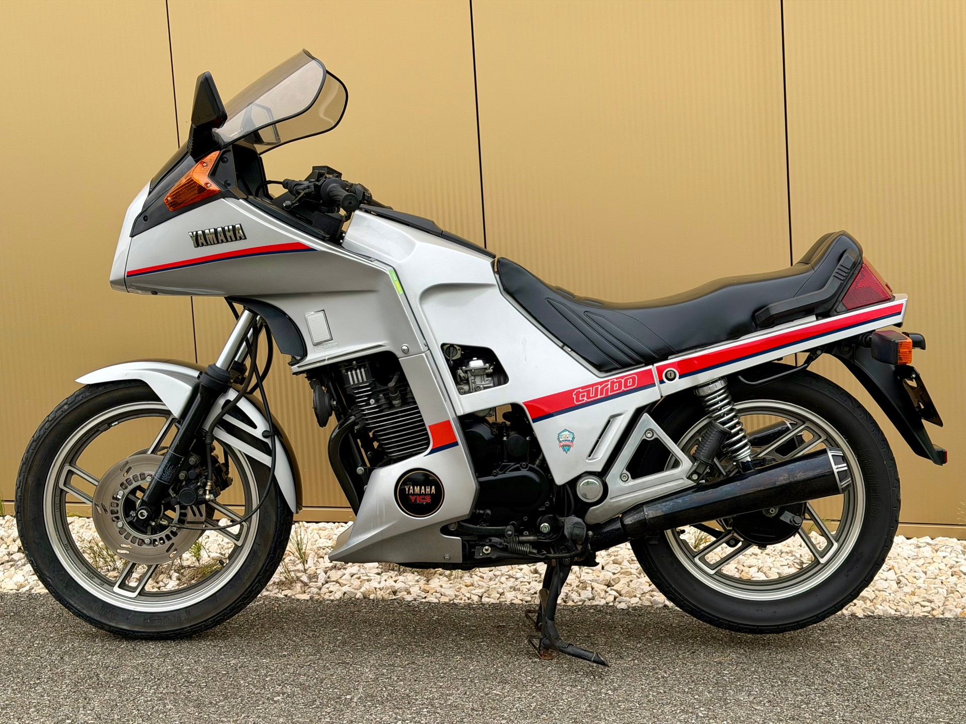 YAMAHA XJ 650 Turbo-image-10