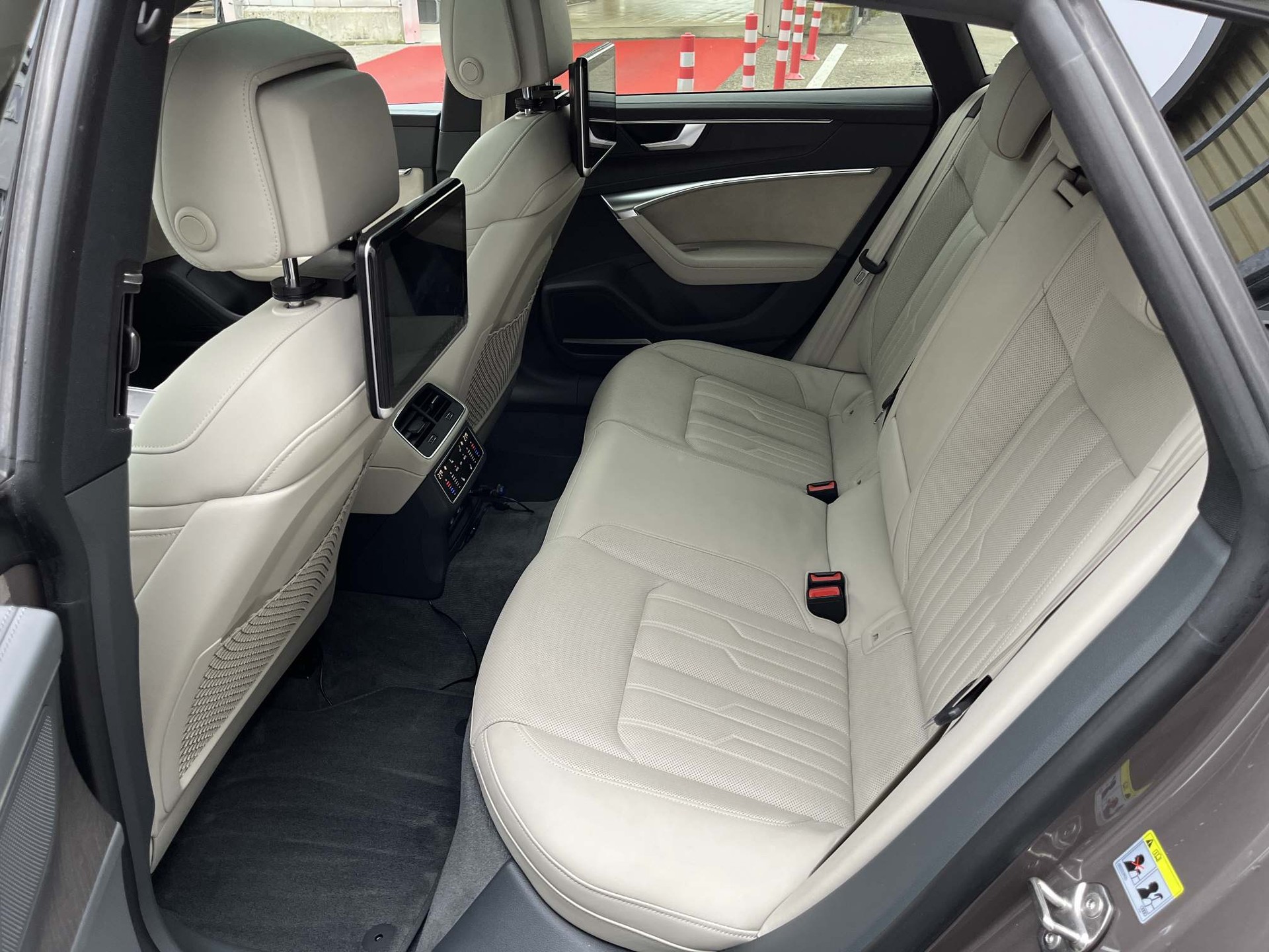 AUDI A7 Sportback 50 TDI Quattro T-Tronic-image-9
