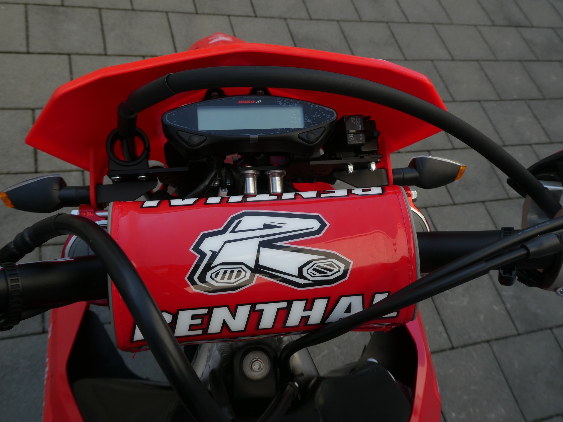 HONDA CRF450RX Supermoto-image-10