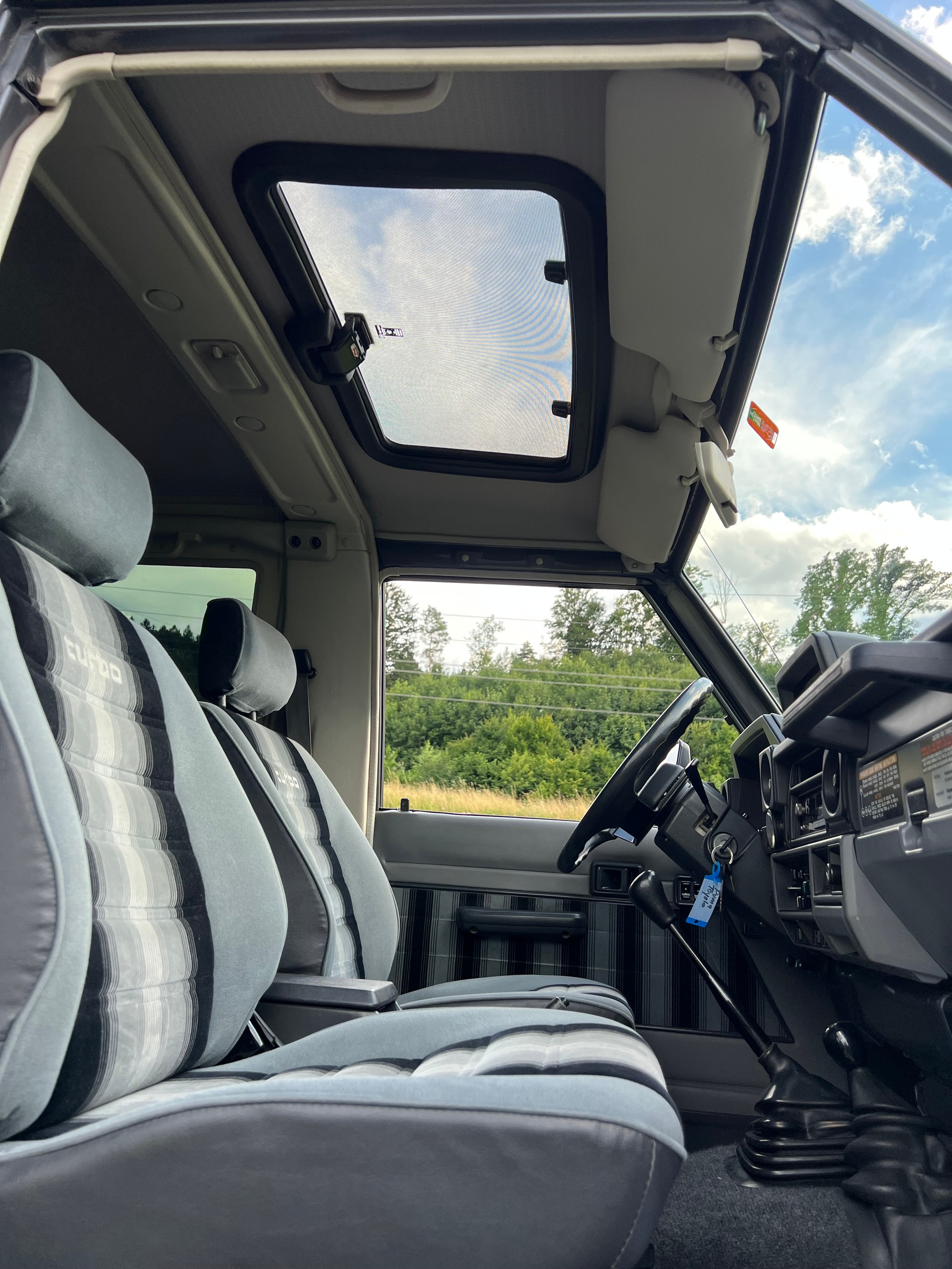 TOYOTA AB MFK 18.7.25 !! "PUMA SONDERMODELL" MIT HARD TOP. GUTER ZUSTAND. VON PRIVAT. VIEL ZUBEHÖR !! SELTEN SO ZU FINDEN !!-image-9