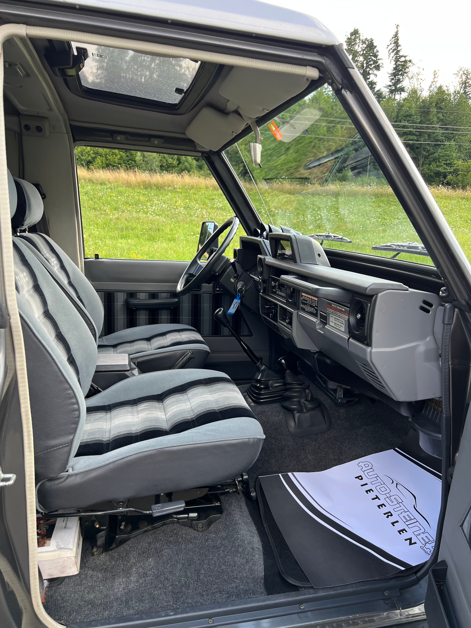TOYOTA AB MFK 18.7.25 !! "PUMA SONDERMODELL" MIT HARD TOP. GUTER ZUSTAND. VON PRIVAT. VIEL ZUBEHÖR !! SELTEN SO ZU FINDEN !!-showroom-element-3