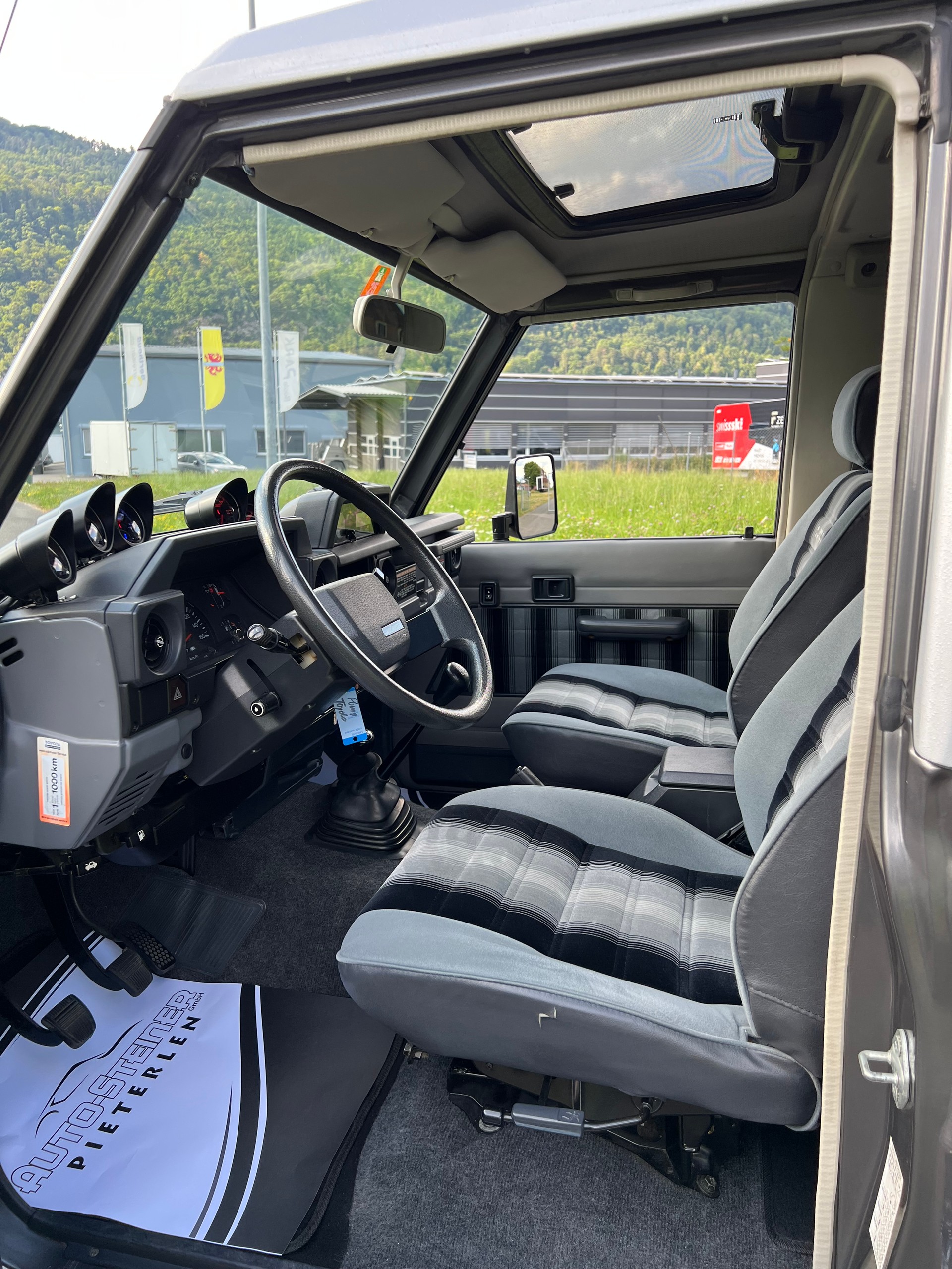 TOYOTA AB MFK 18.7.25 !! "PUMA SONDERMODELL" MIT HARD TOP. GUTER ZUSTAND. VON PRIVAT. VIEL ZUBEHÖR !! SELTEN SO ZU FINDEN !!-image-24
