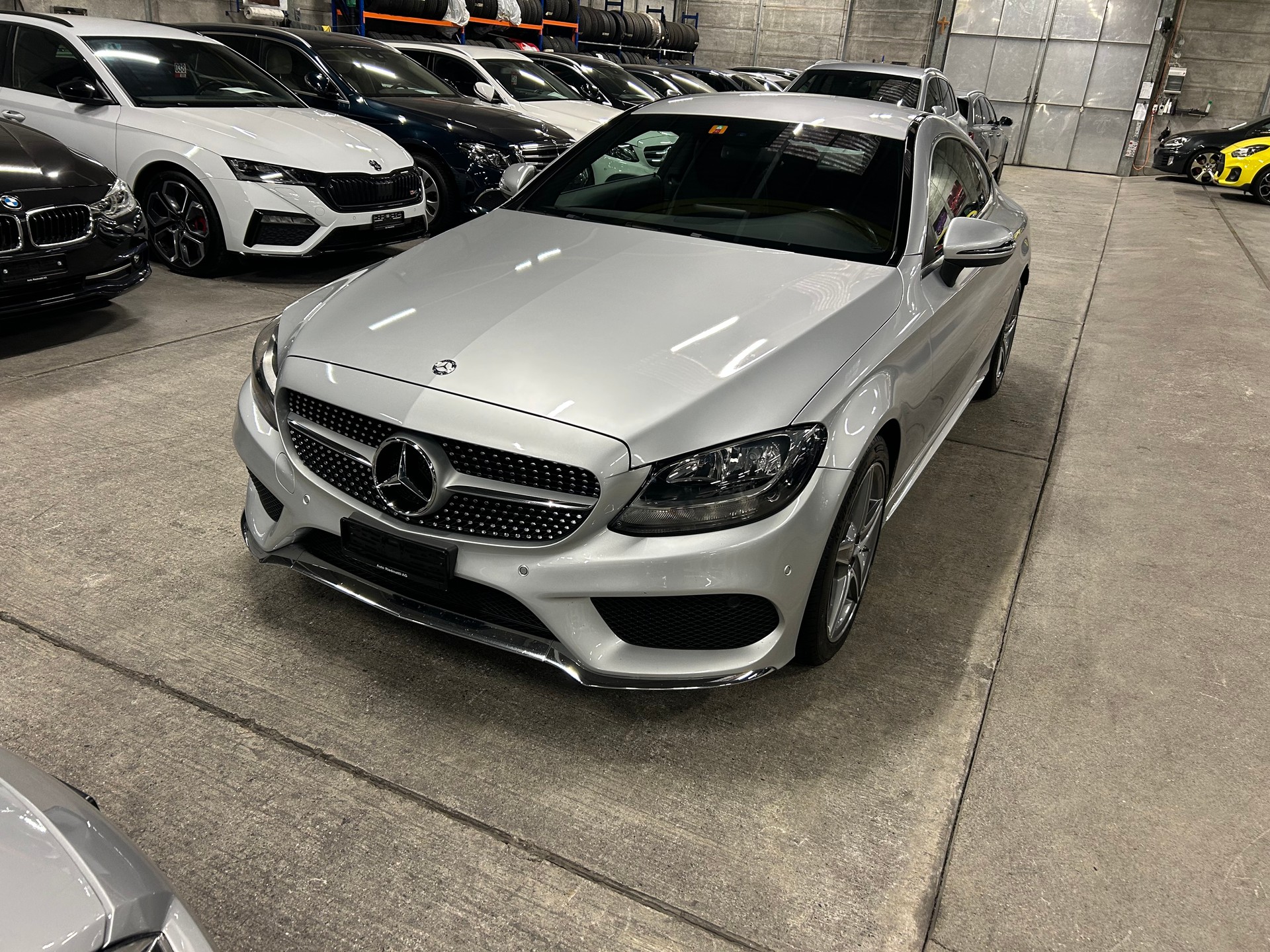 MERCEDES-BENZ C 250 d AMG Line Coupé 9G-Tronic-image-8