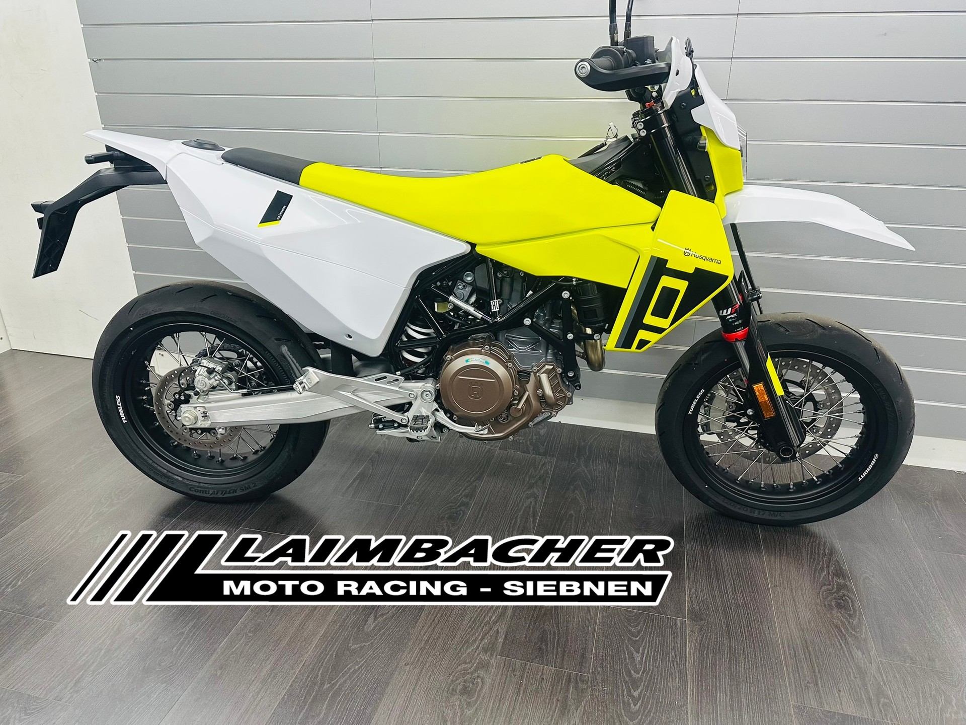 HUSQVARNA 701 Supermoto (35kW)-image-0