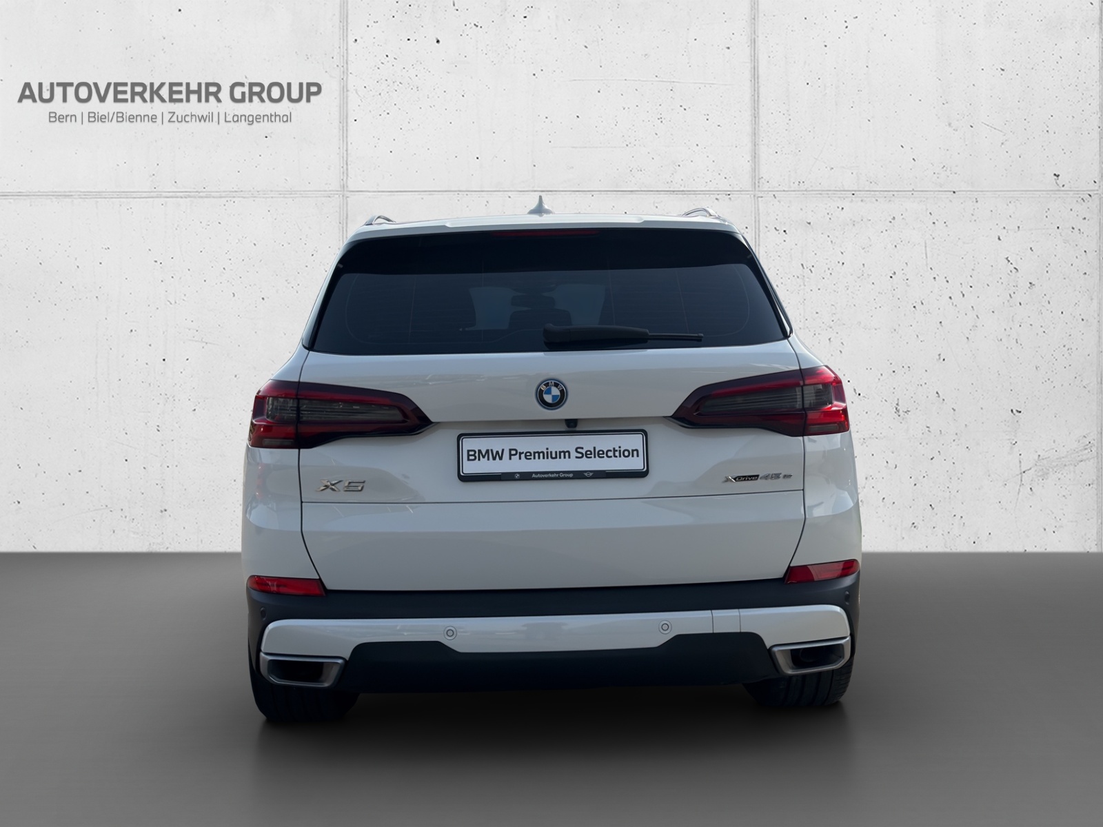 BMW X5 xDrive45e-image-4