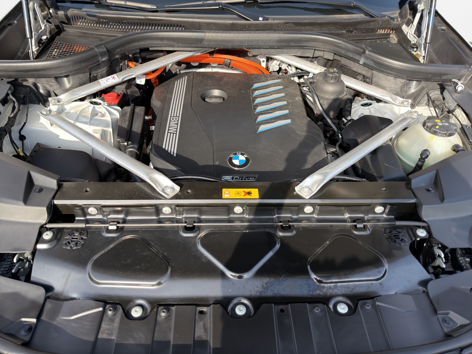 BMW X5 xDrive45e-image-10