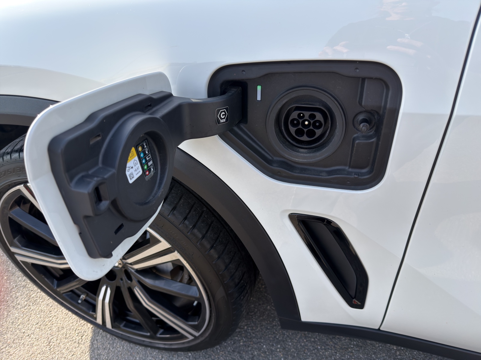 BMW X5 xDrive45e-image-21