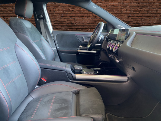 MERCEDES-BENZ EQA 300 4M Swiss Star AMG-image-10