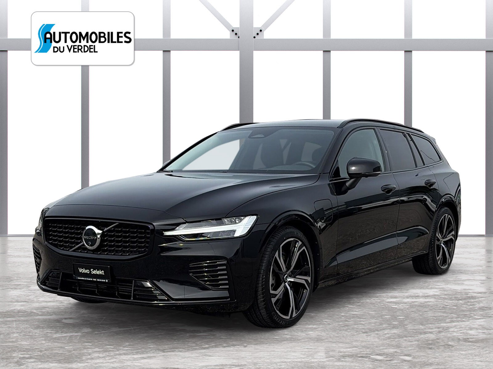 VOLVO V60 2.0 T6 TE Plus Dark eAWD