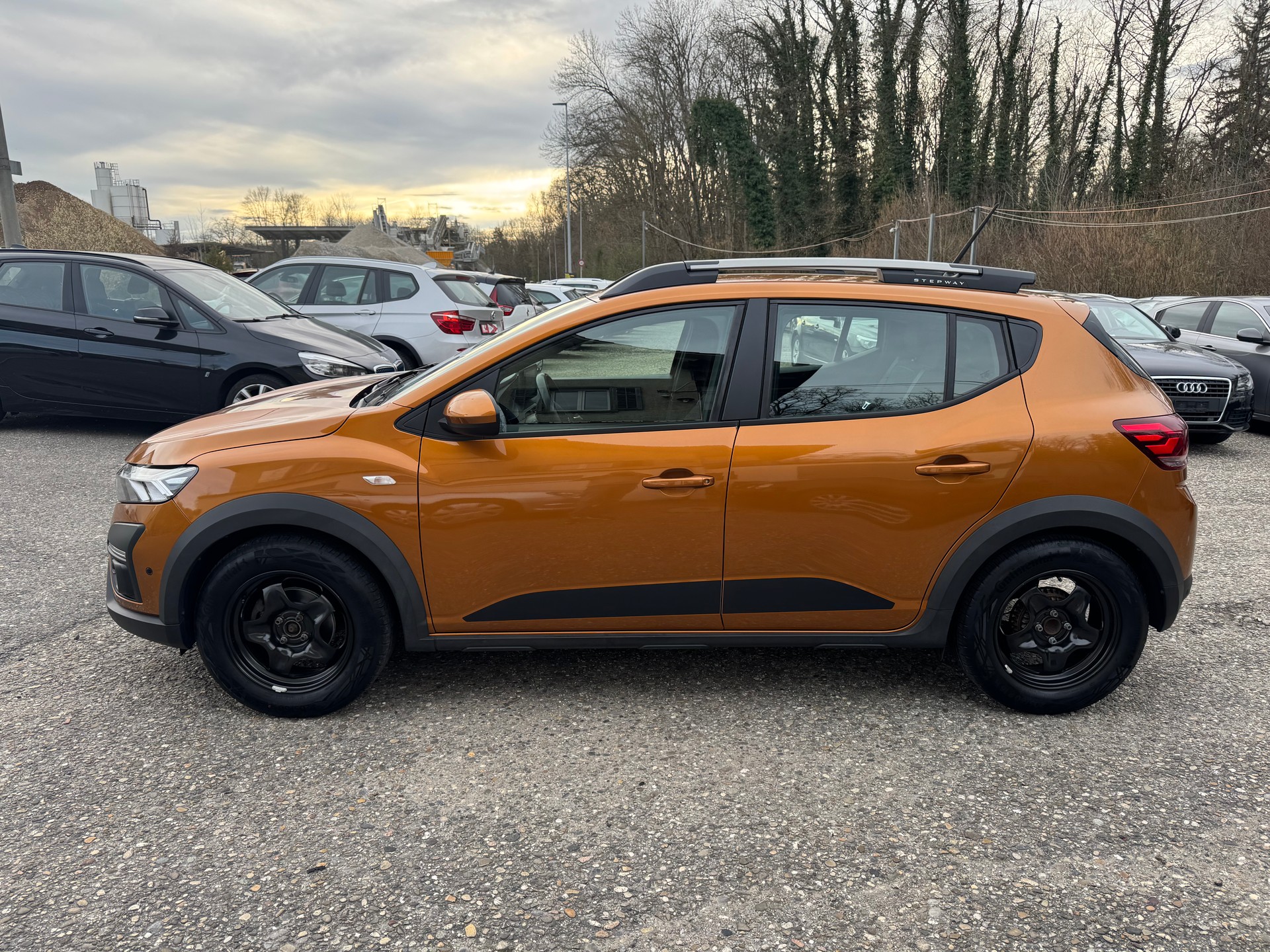 DACIA Sandero Stepway TCe 90 Essential-image-3