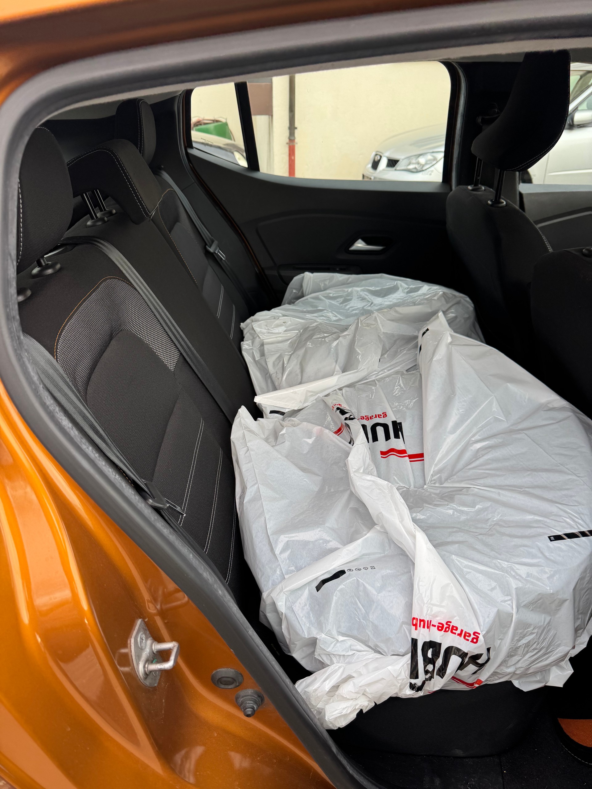 DACIA Sandero Stepway TCe 90 Essential-image-8