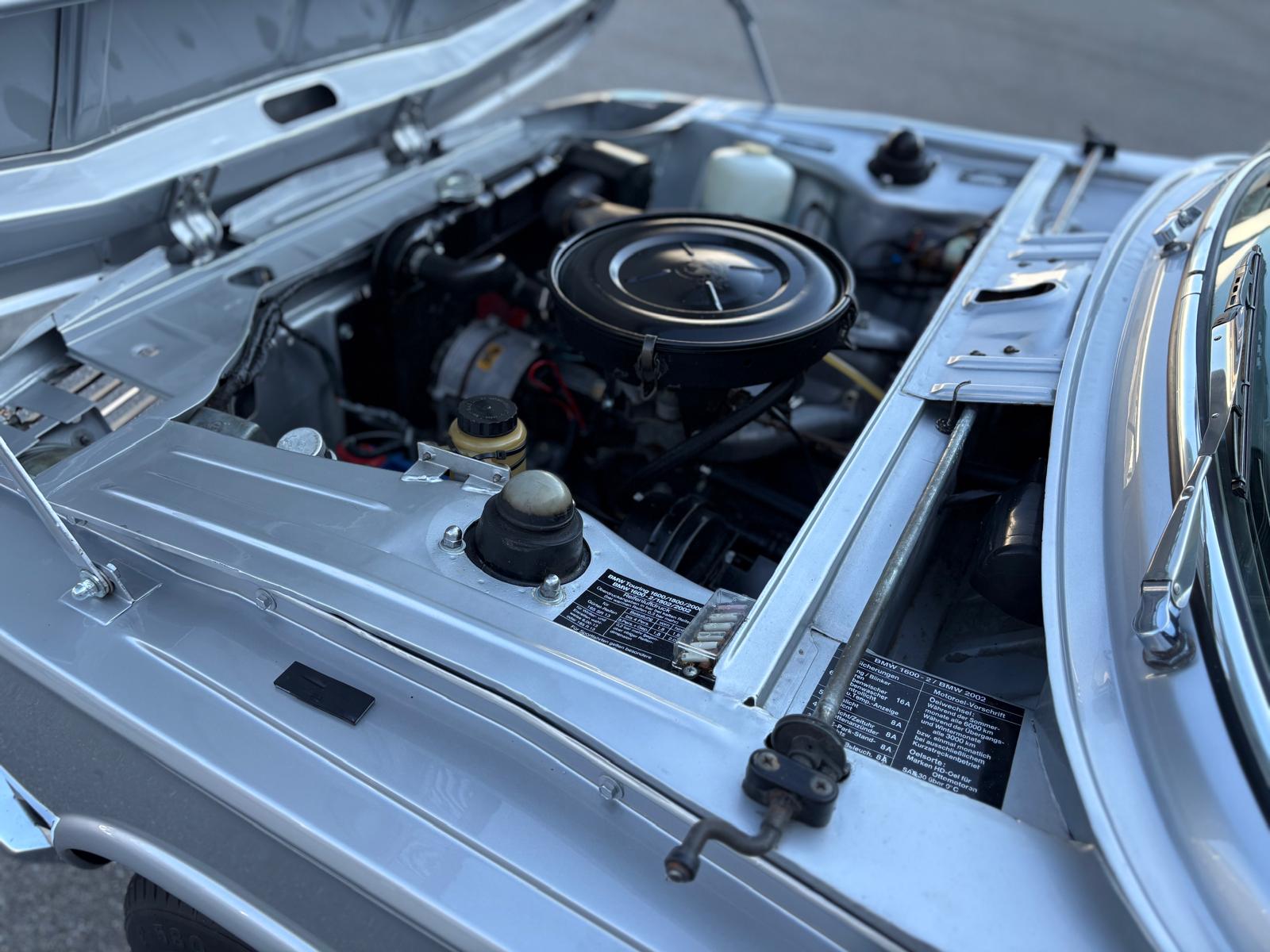 BMW 1600-image-6