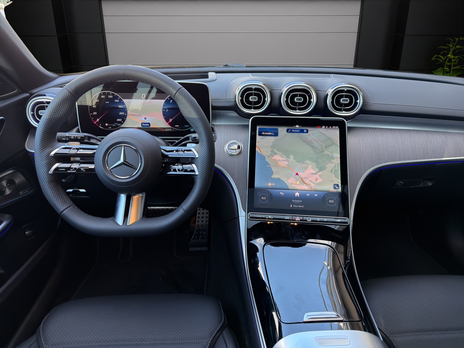 MERCEDES-BENZ C 220 d T 4 Matic Swiss Star-image-11