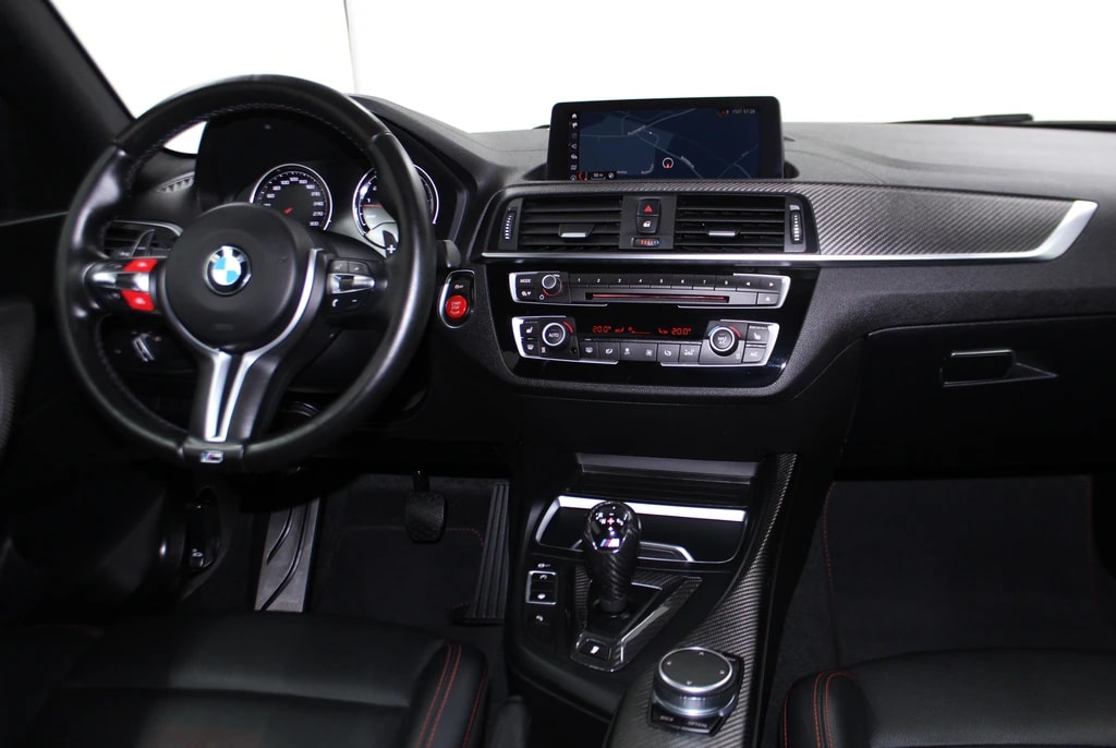 BMW M2 Competition 410PS Drivelogic Black Edition Bastuck- Sportauspuff / CH-Fahrzeug-image-11