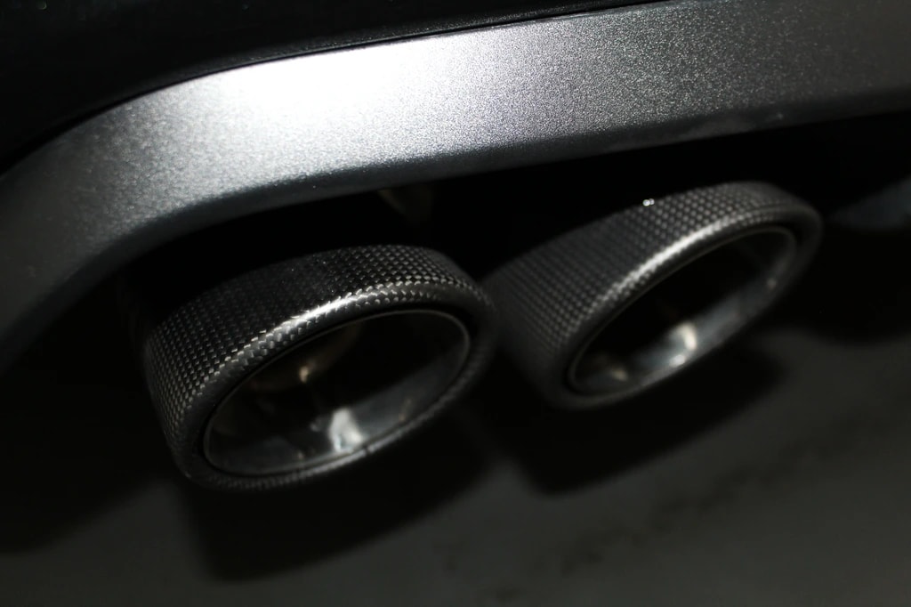 BMW M2 Competition 410PS Drivelogic Black Edition Bastuck- Sportauspuff / CH-Fahrzeug-image-25