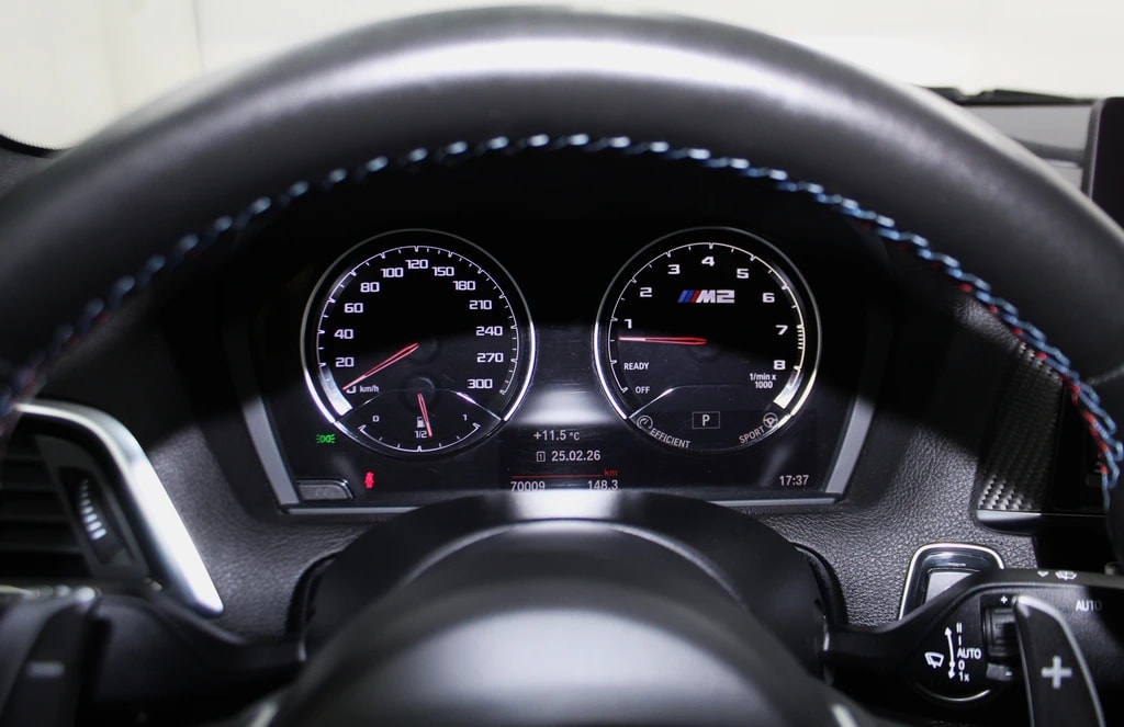 BMW M2 Competition 410PS Drivelogic Black Edition Bastuck- Sportauspuff / CH-Fahrzeug-image-13