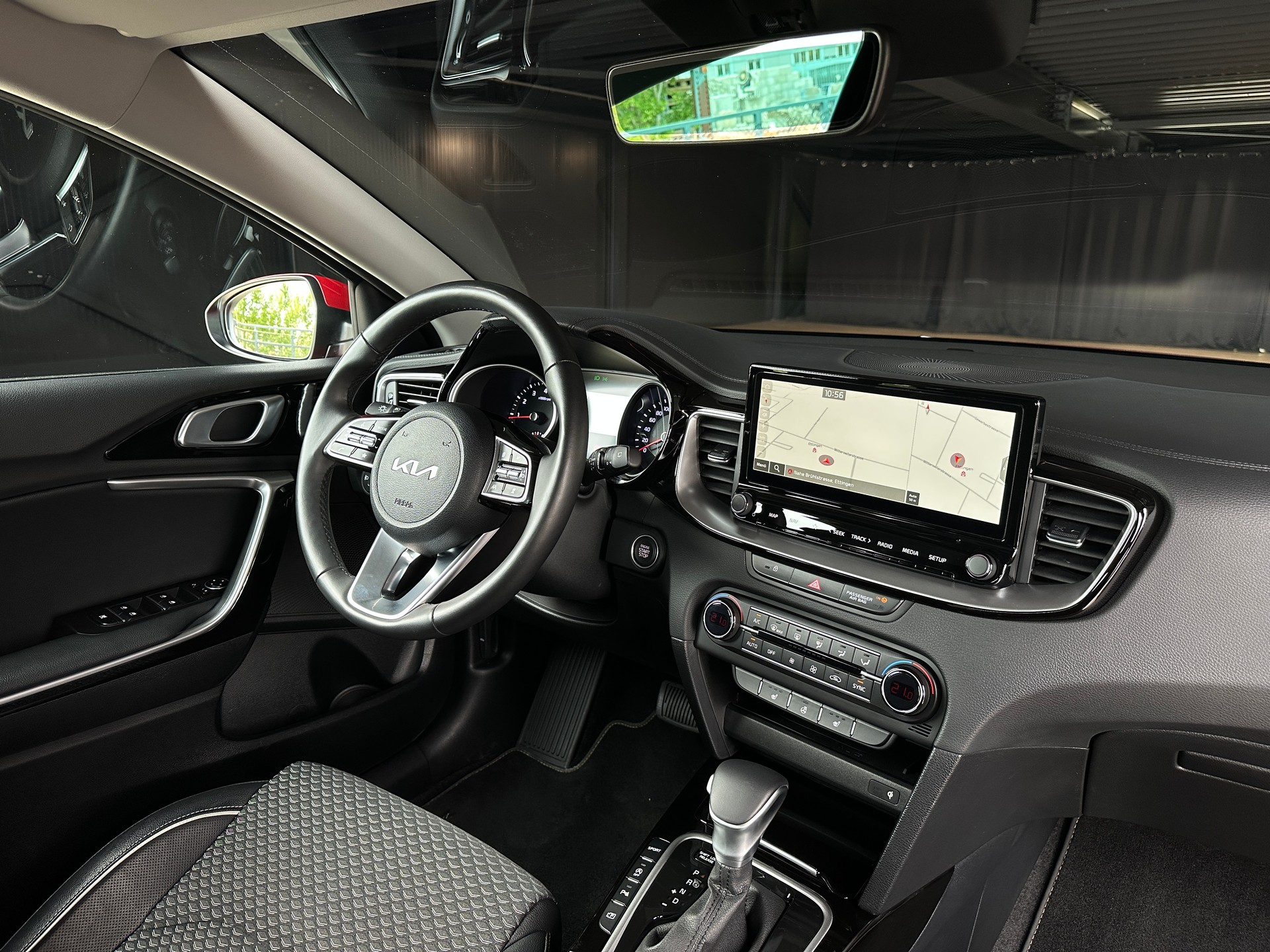 KIA XCeed 1.5 T-GDi DCT-image-13
