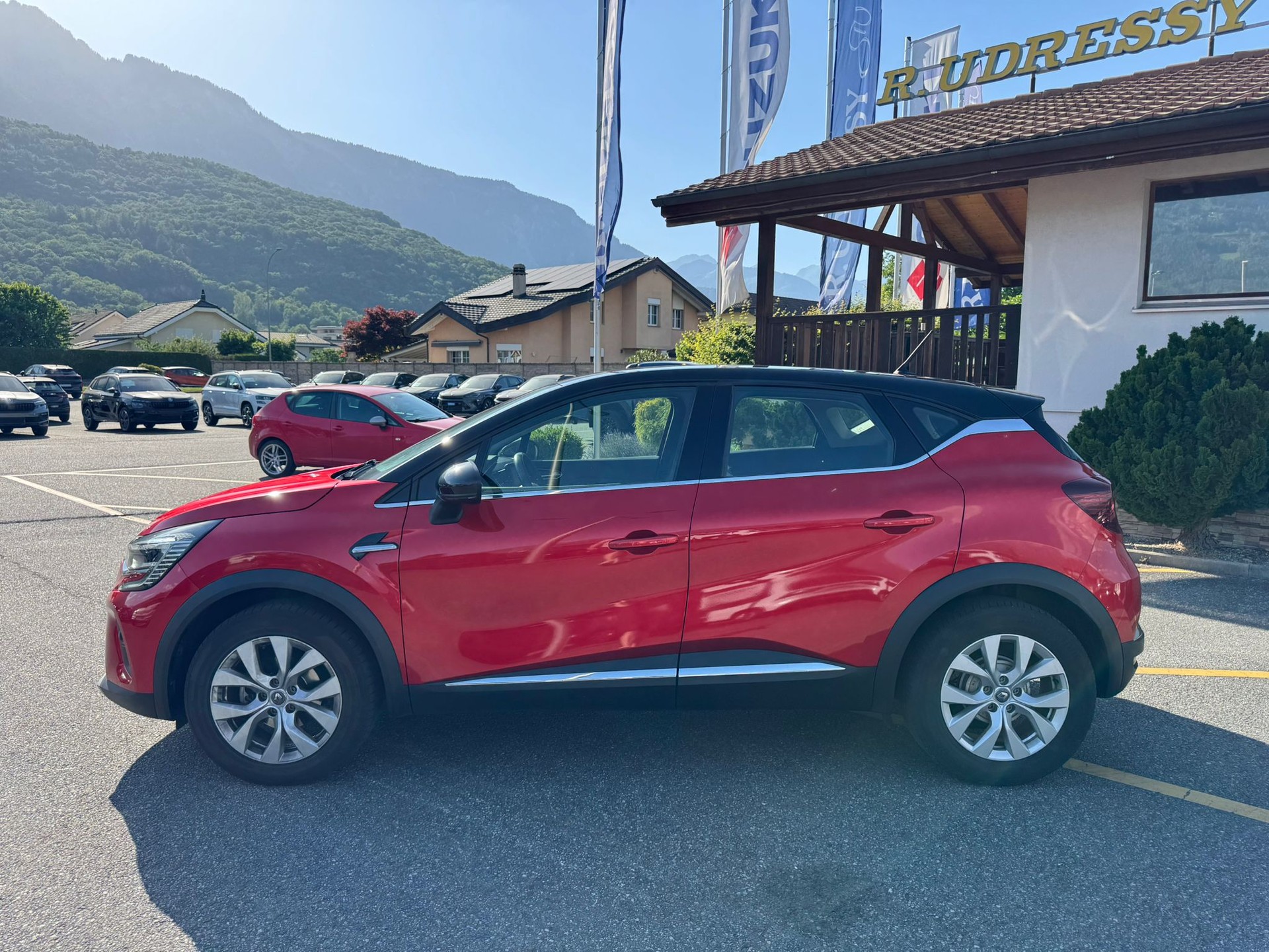 RENAULT Captur 1.3 TCe EDC Intens EDC-image-1