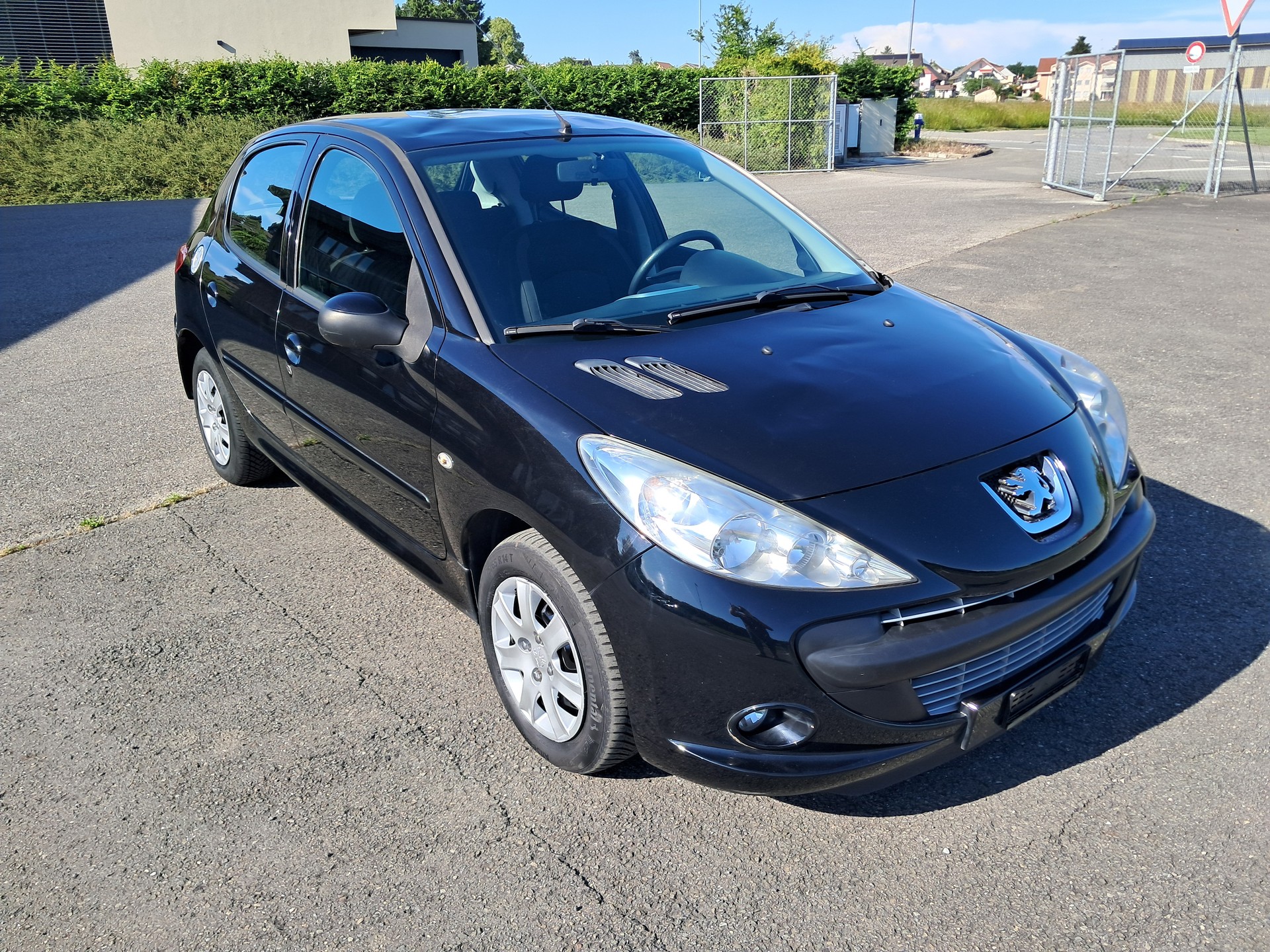 PEUGEOT 206+ 1.4 Trendy-image-3