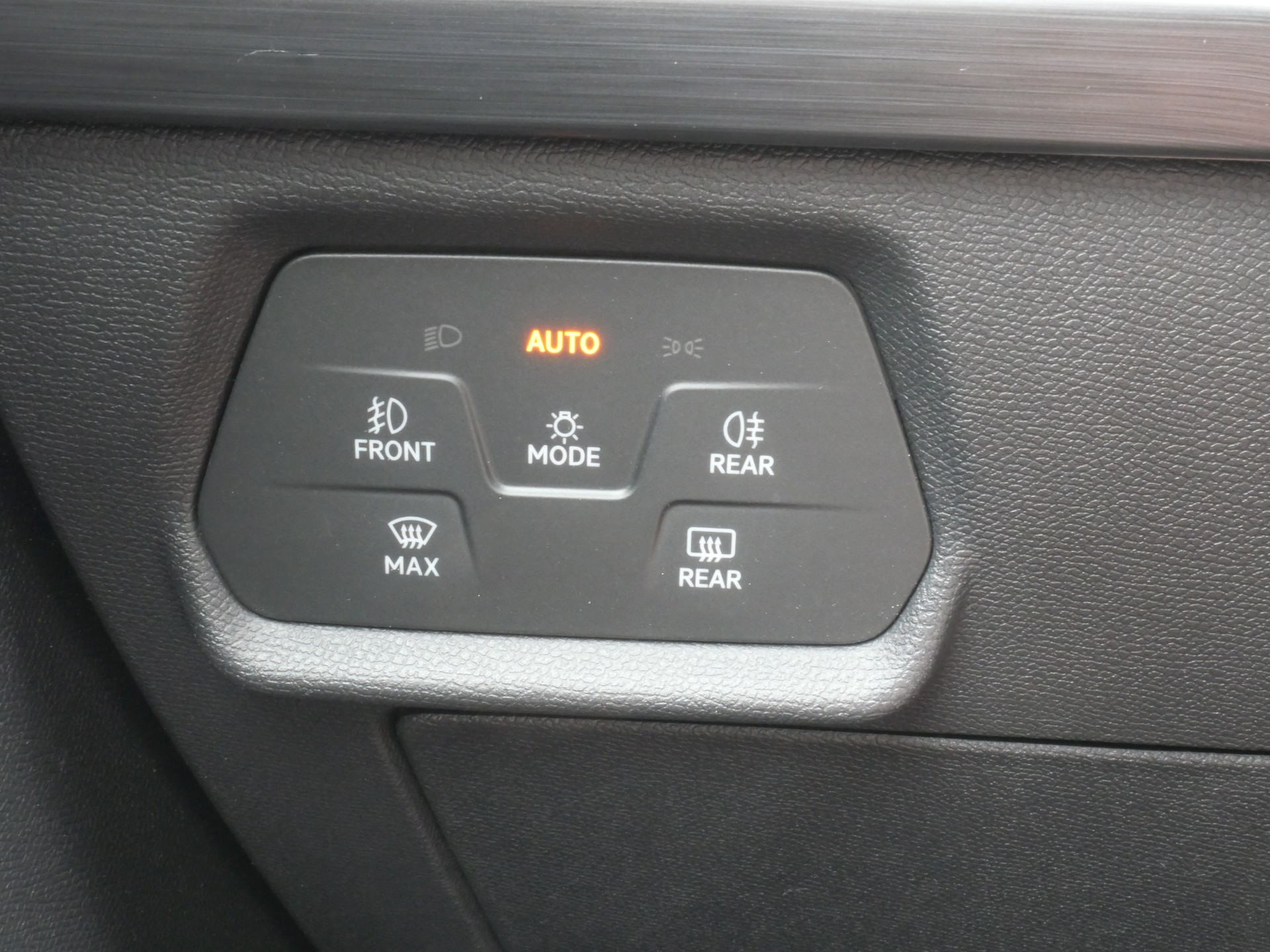 CUPRA Formentor 1.4 e-HYBRID pHEV Allalin DSG *CH-Auto, AHK, 5J. Garantie*-image-24