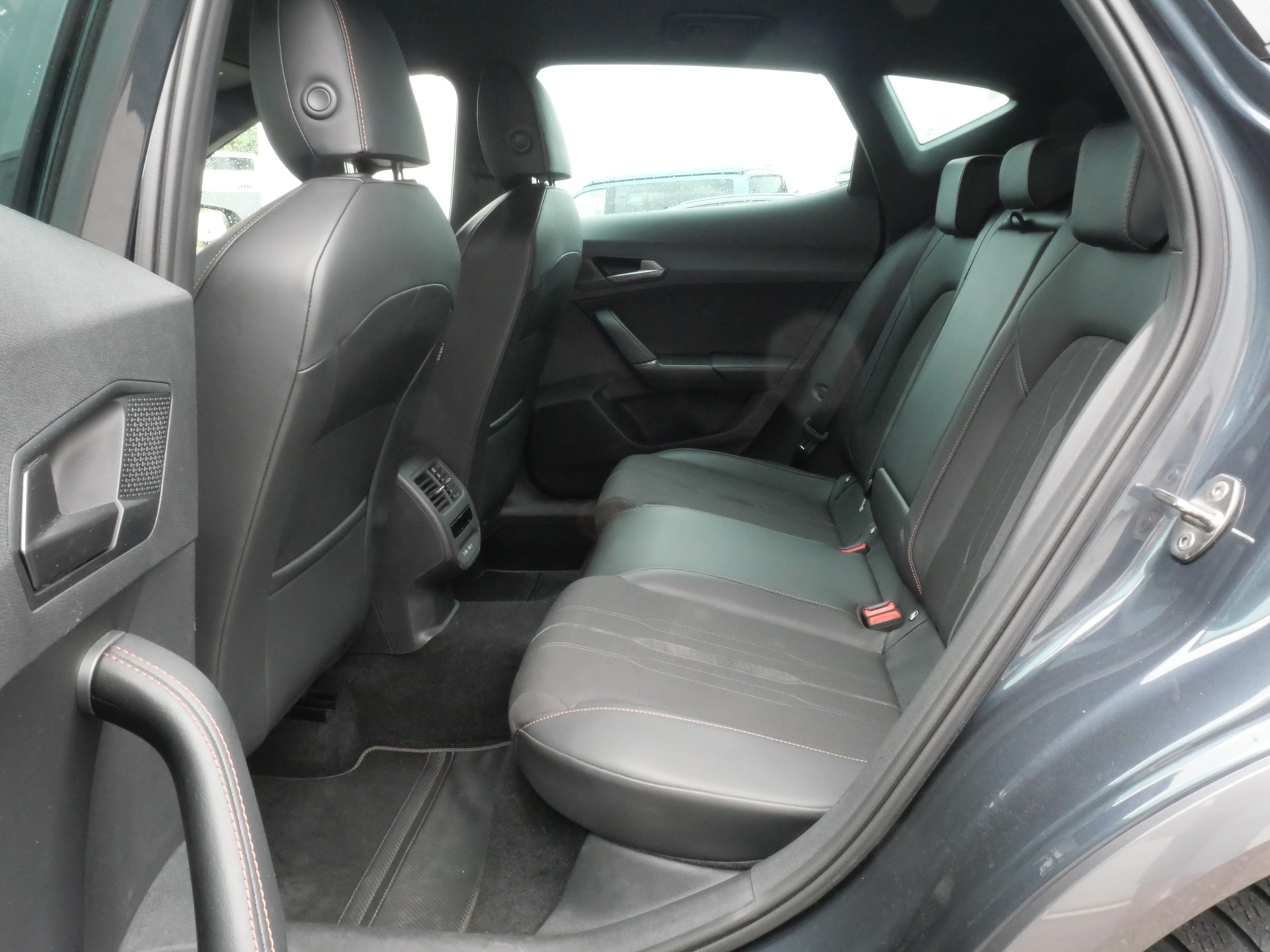 CUPRA Formentor 1.4 e-HYBRID pHEV Allalin DSG *CH-Auto, AHK, 5J. Garantie*-image-12