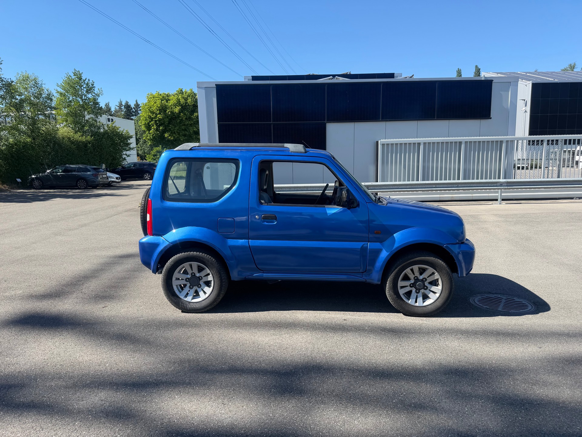 SUZUKI Jimny 1.3 16V JLX-image-3