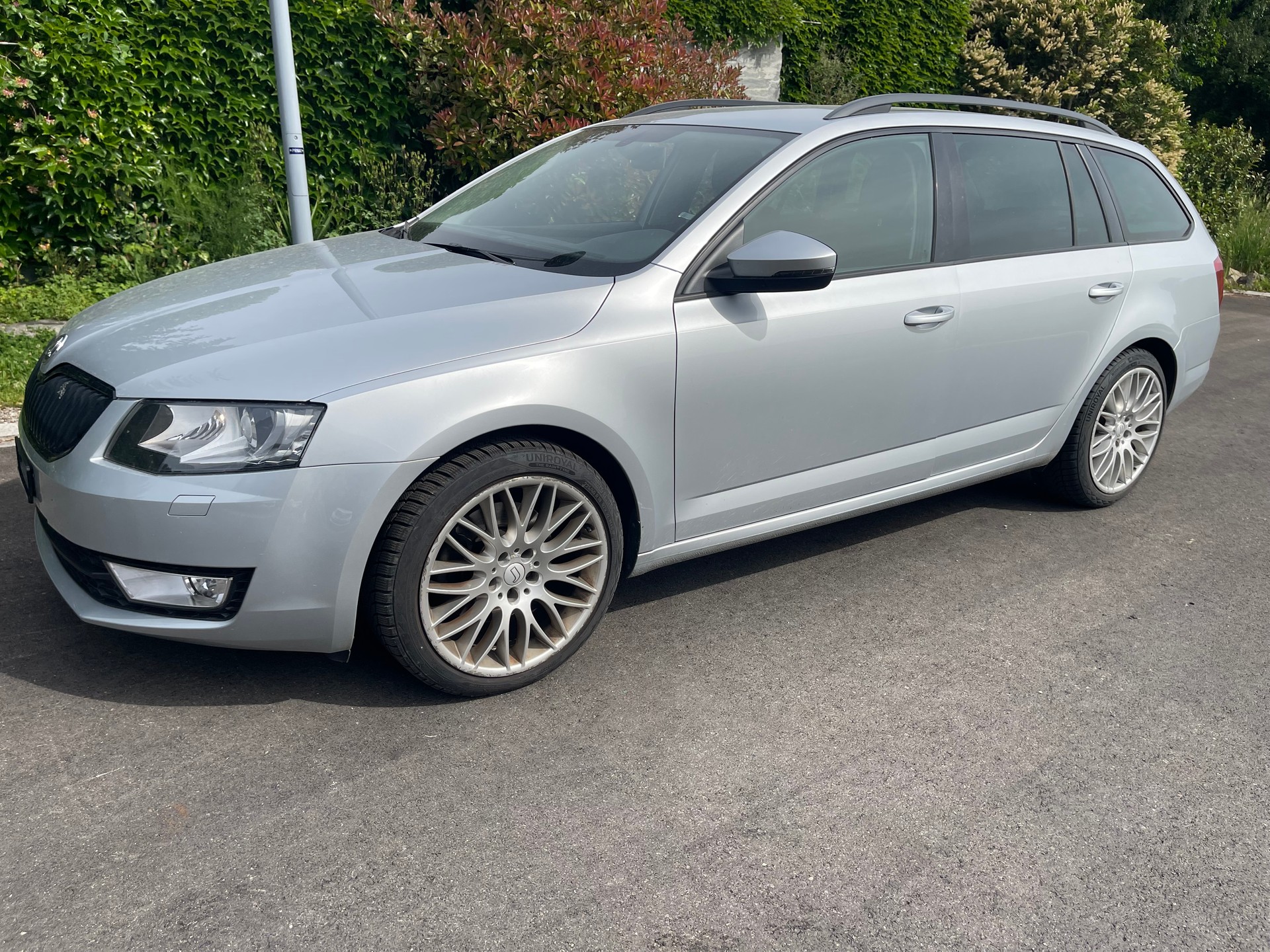 SKODA Octavia Combi 1.8 TSI Elegance