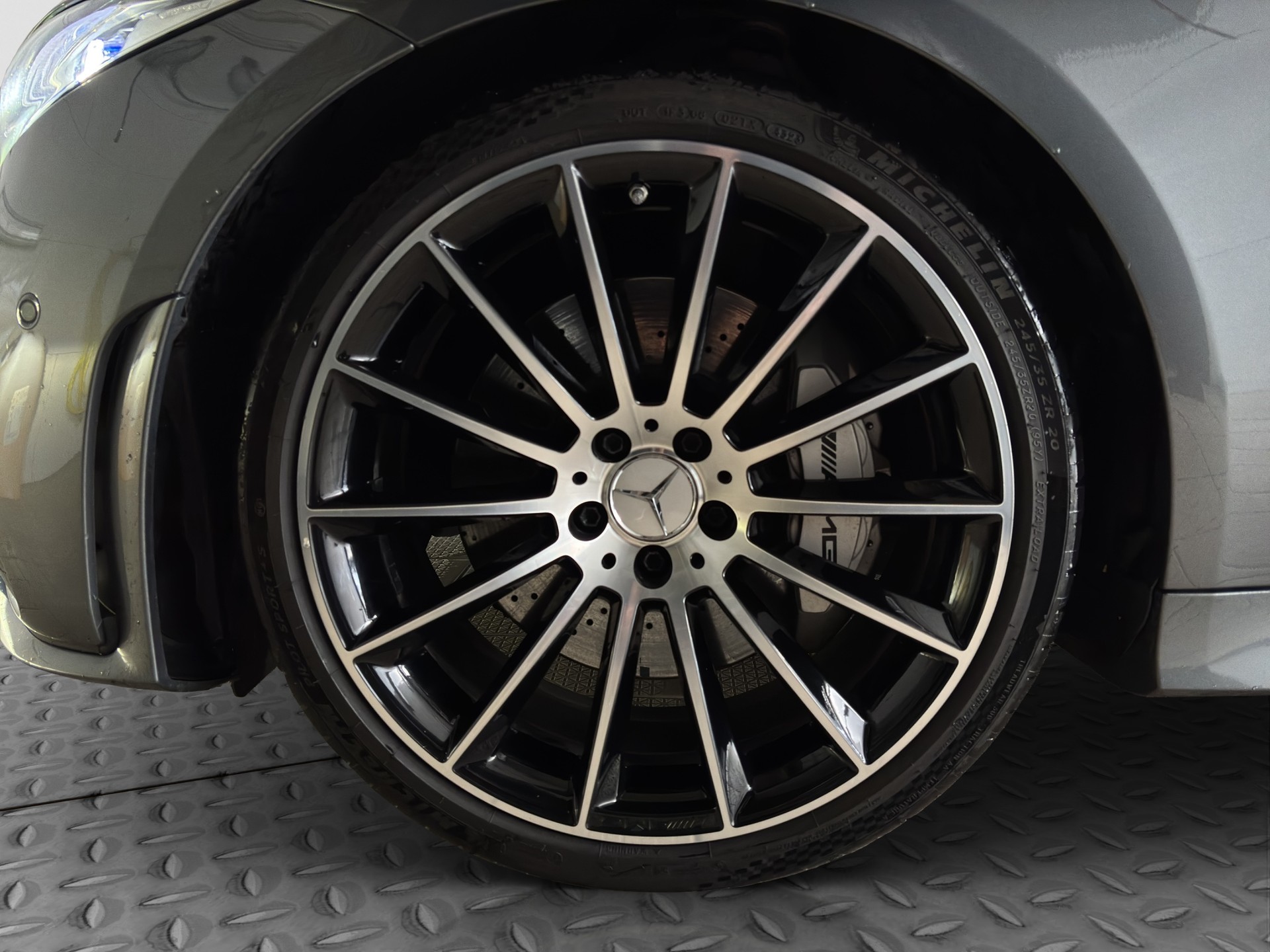 MERCEDES-BENZ CLS 53 AMG 4 Matic+-image-24