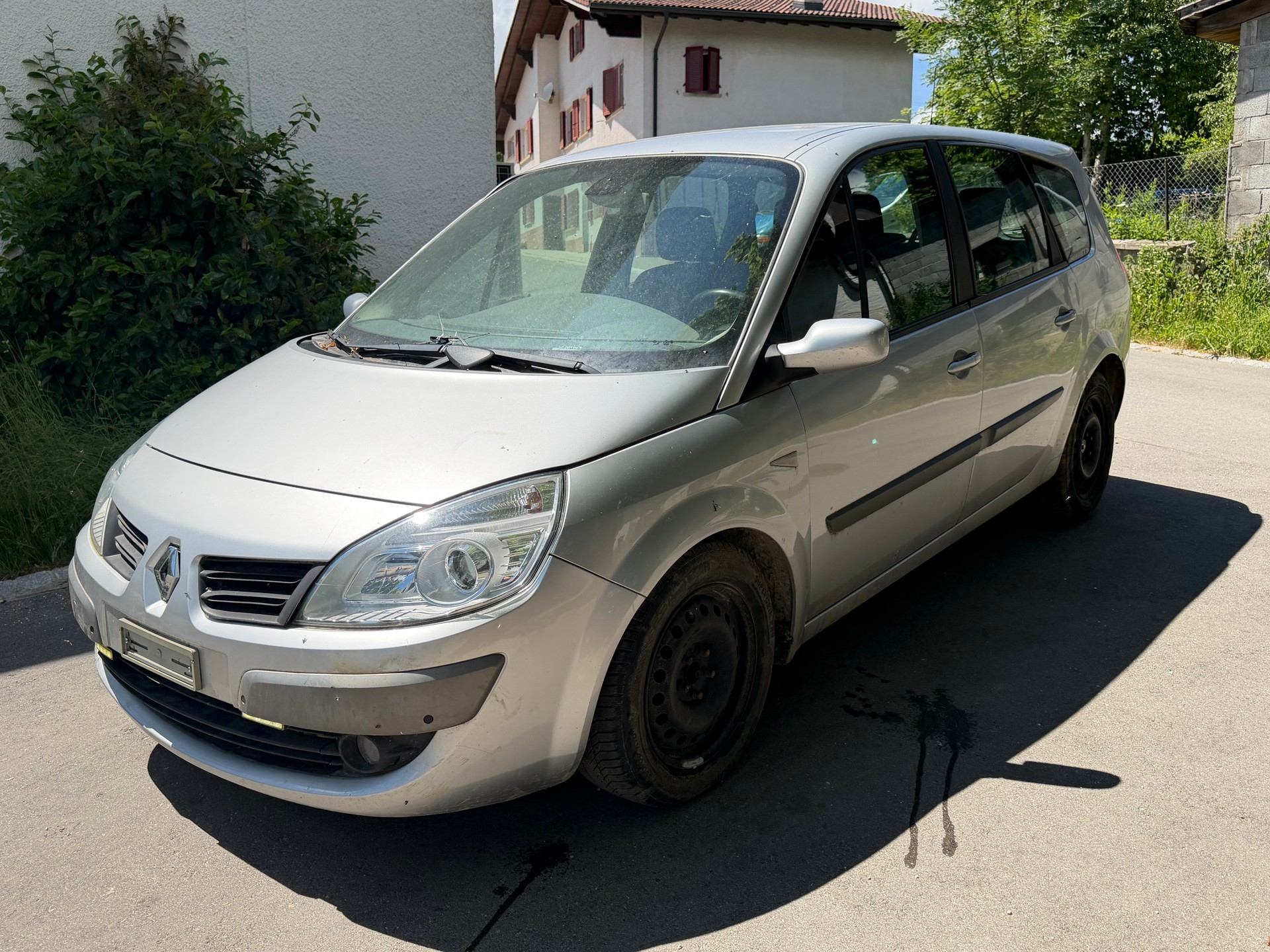RENAULT Grand Scénic 2.0 dCi Dynamique Automatic
