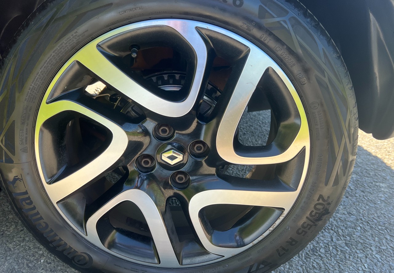 RENAULT Captur 0.9 12V Privilège-image-12