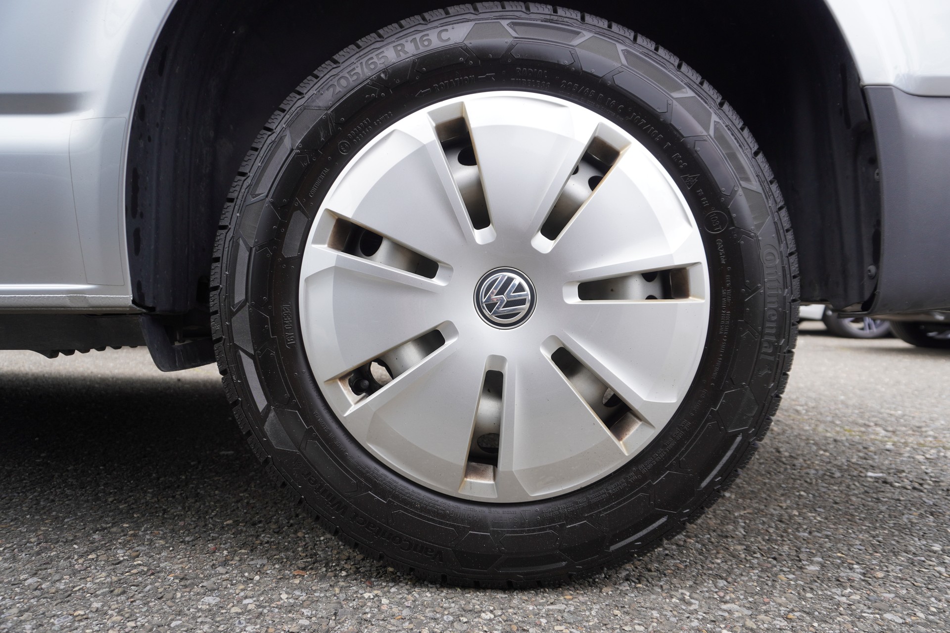 VW T6.1 2.0 TDI EINBAU-SCHRÄNKE 3200 KG!!!-image-23