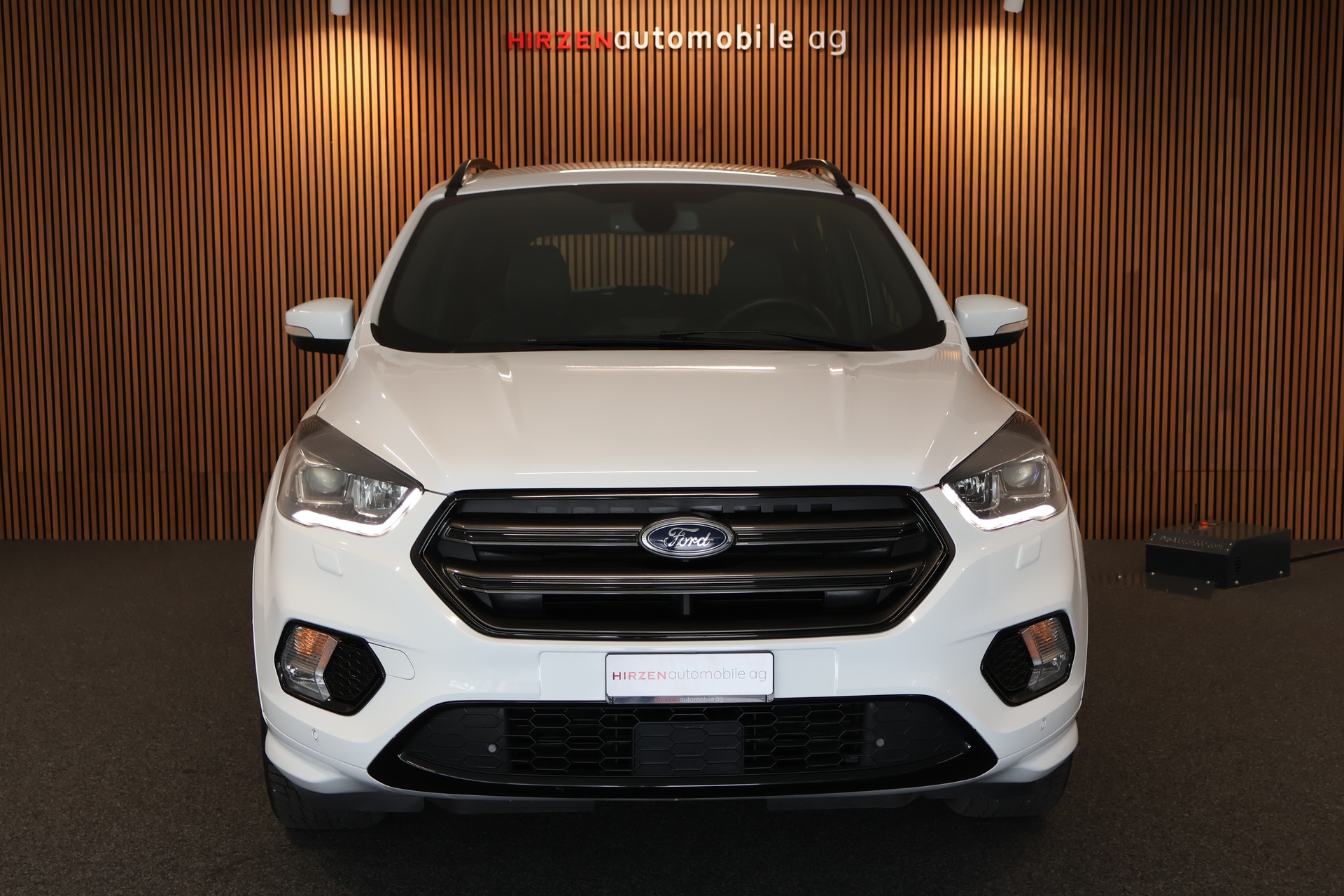 FORD Kuga 2.0 TDCi ST Line High 4WD PowerShift-image-30