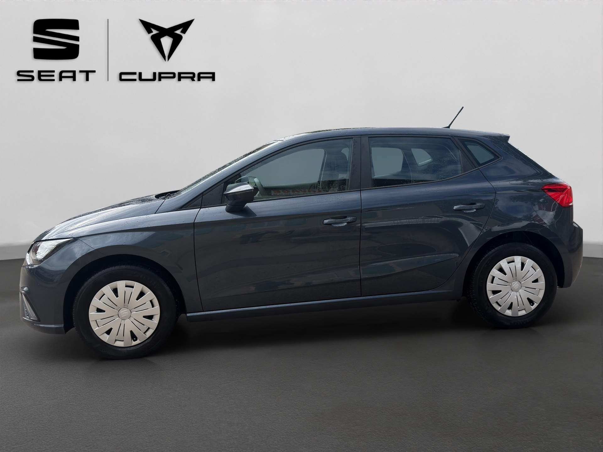 SEAT Ibiza 1.0 EcoTSI Reference-showroom-element-2