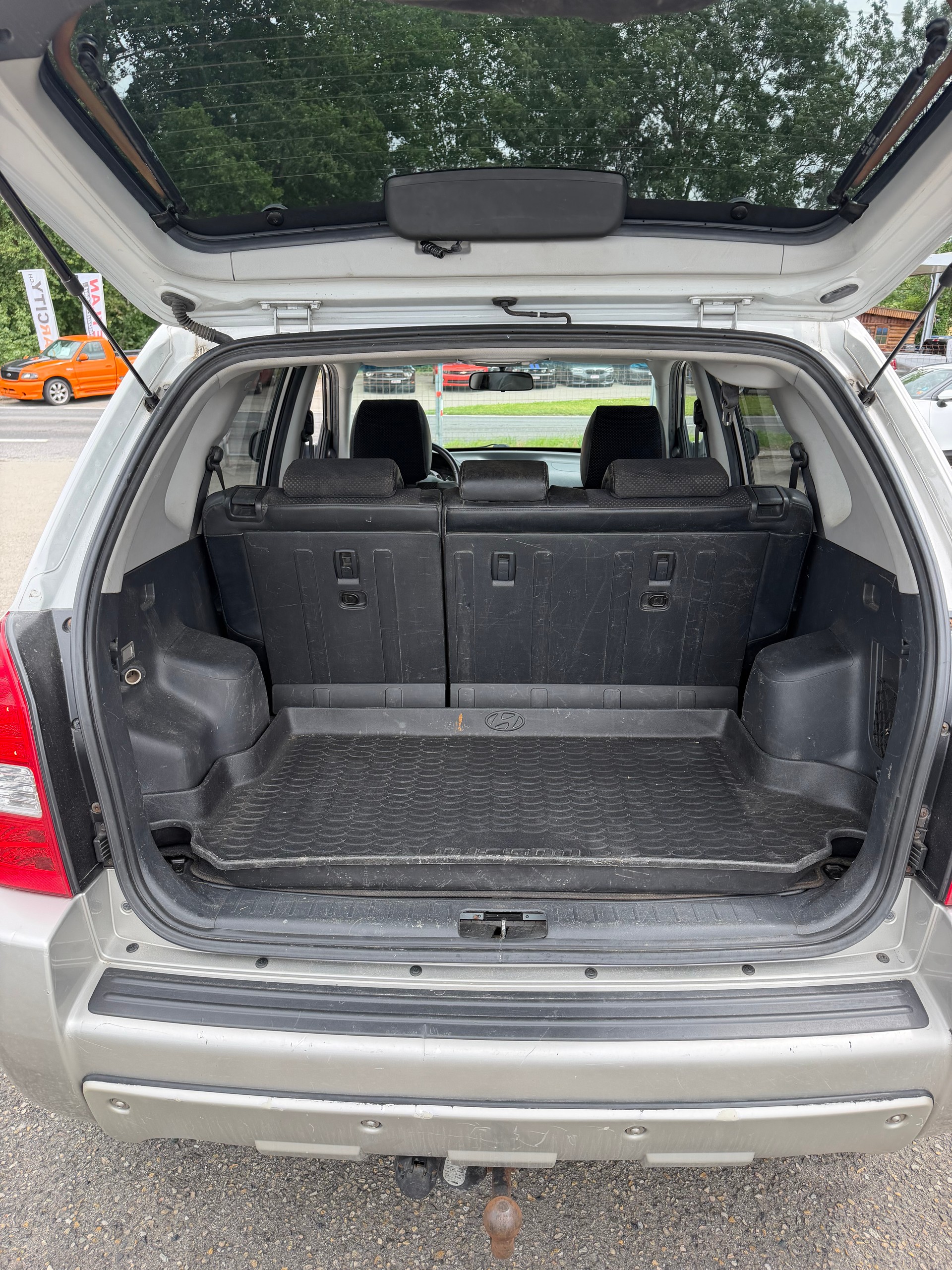 HYUNDAI Tucson 2.7 V6 Style 4WD-image-8