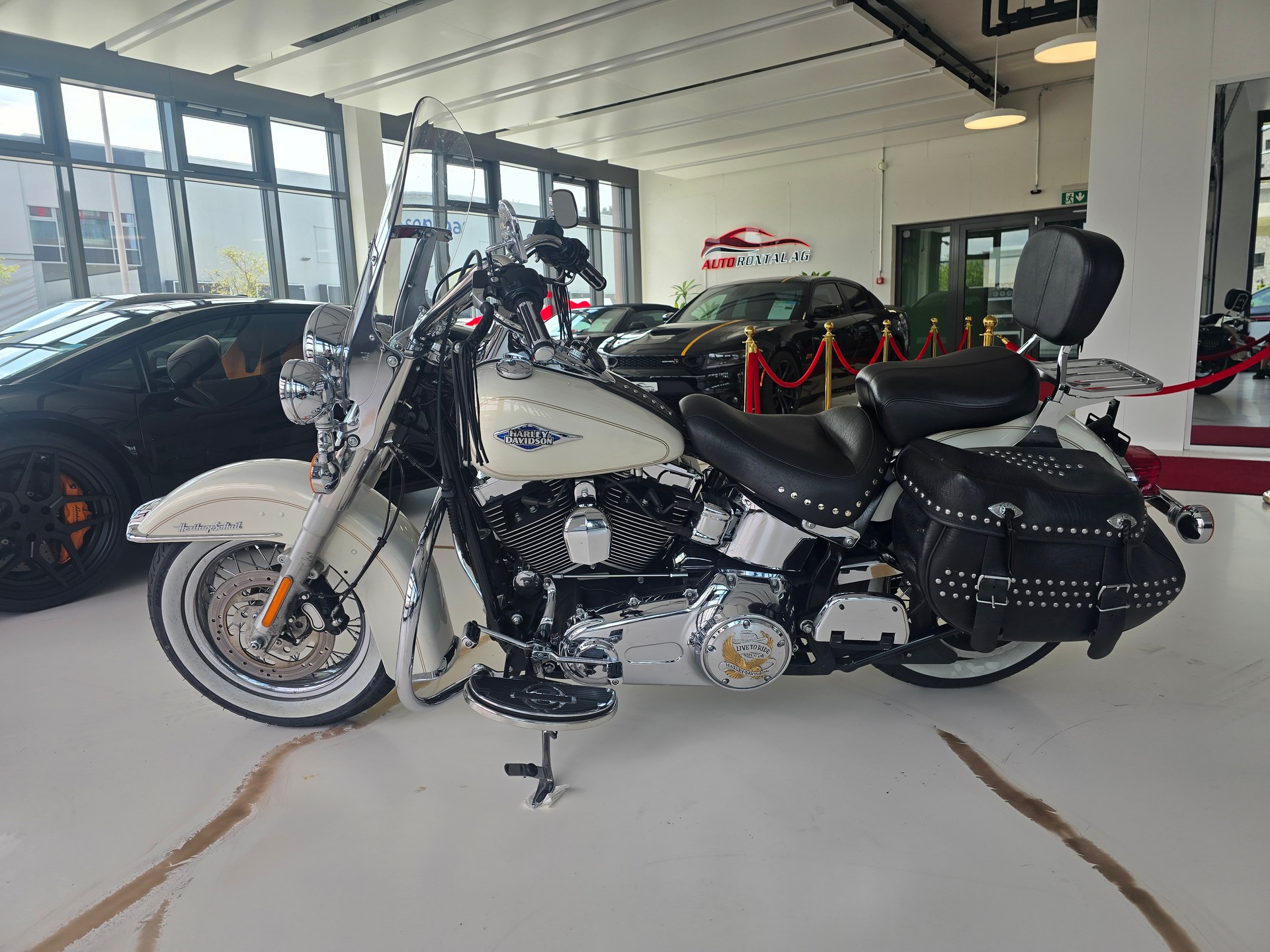 HARLEY-DAVIDSON FLSTC Softail Heritage Classic ABS-image-1