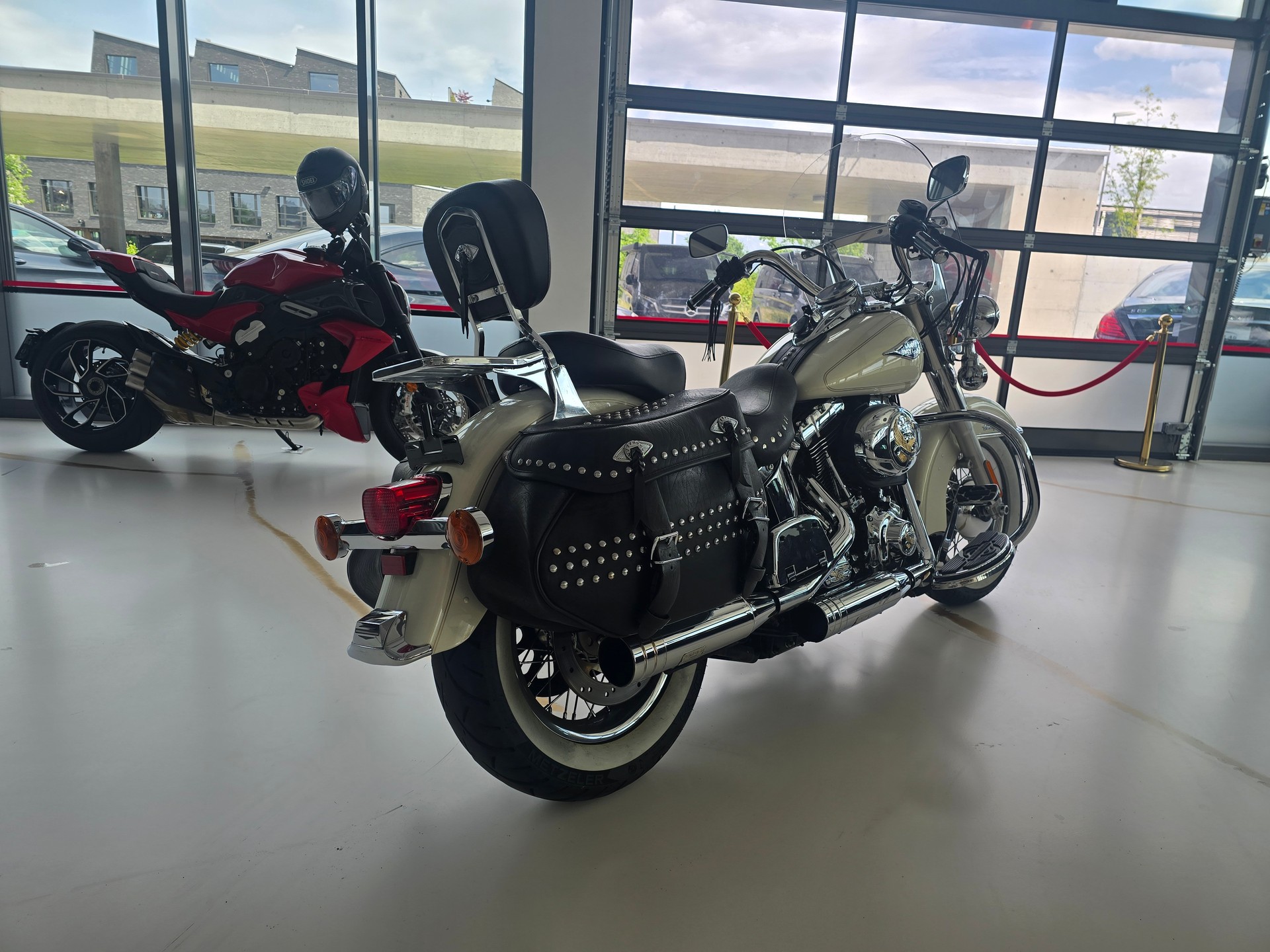 HARLEY-DAVIDSON FLSTC Softail Heritage Classic ABS-image-3