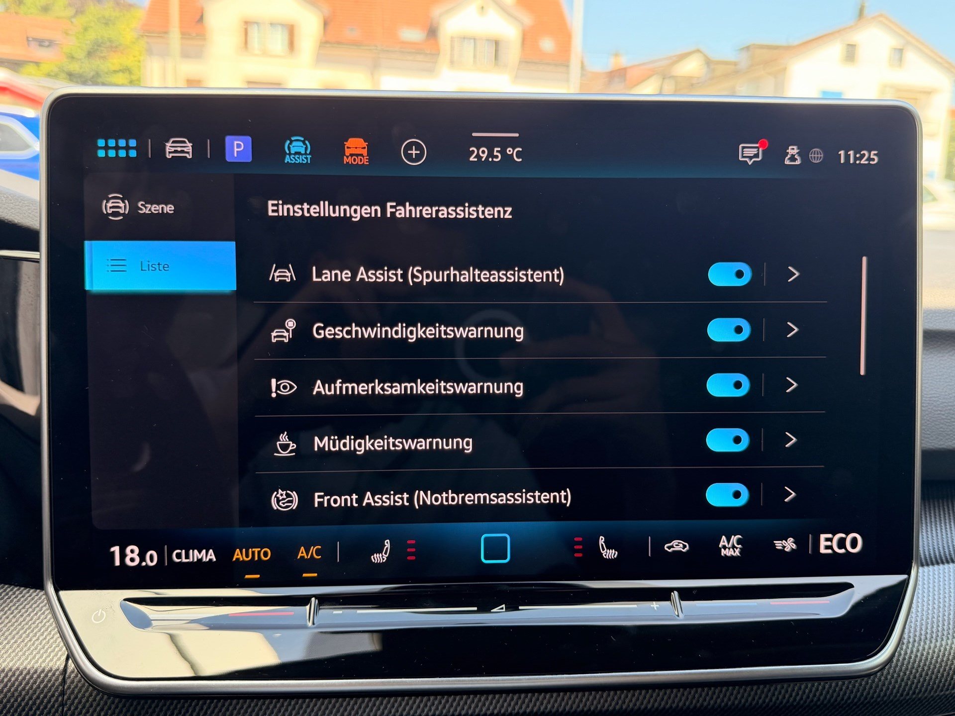 VW Golf VIII 1.5 TSI eHybrid 272 PS GTE *** 5 JAHRE VW GARANTIE & 360° KAMERA ***-image-16