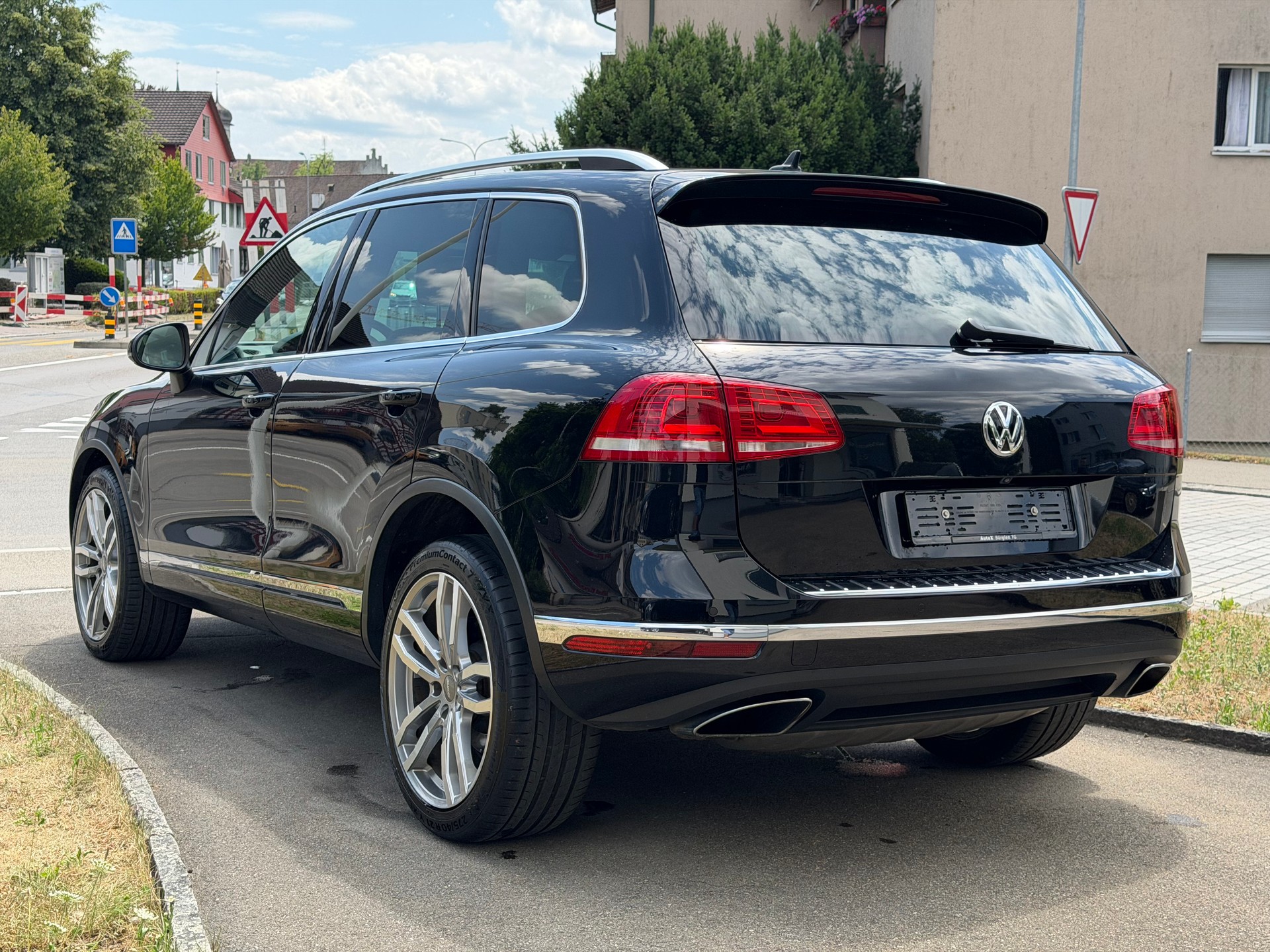 VW Touareg 3.0 TDI BMT Peak Tiptronic *Luftfahrwerk*AHK 3500 Kg-image-6