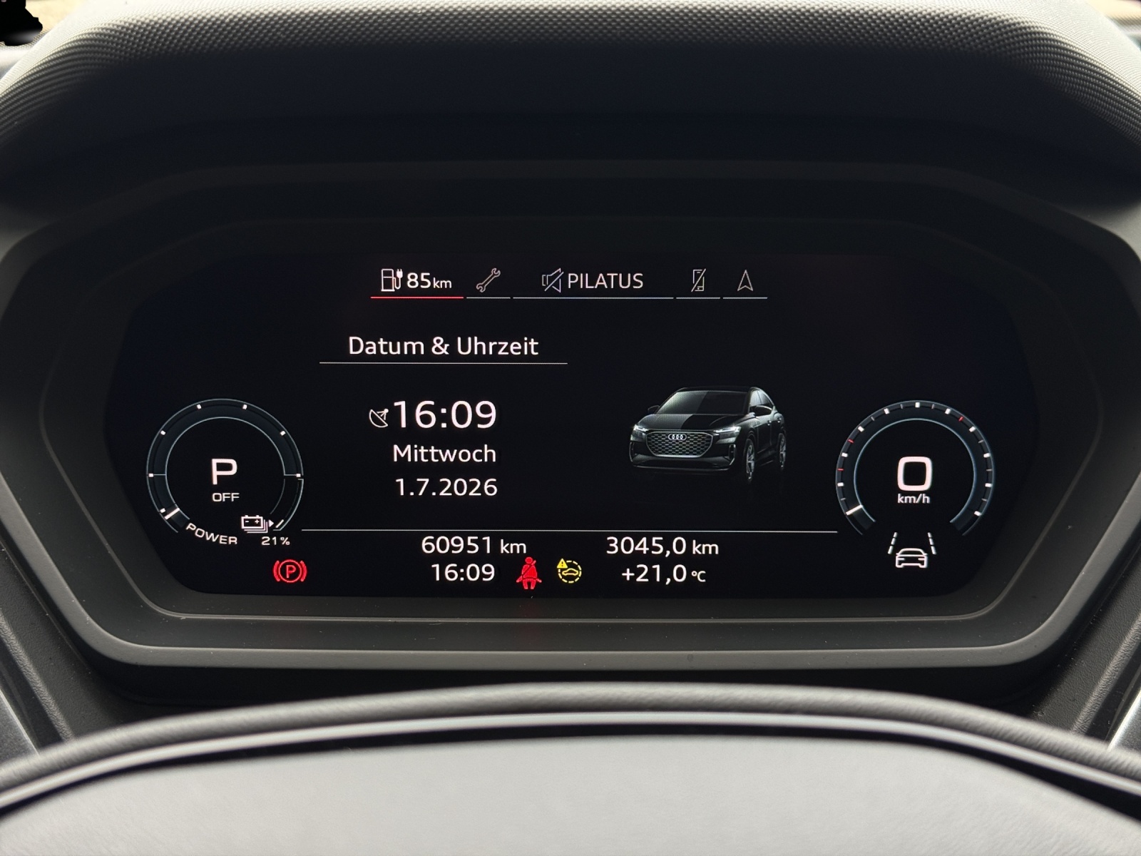 AUDI Audi Q4 Sportback e-tron 50 quattro-image-13