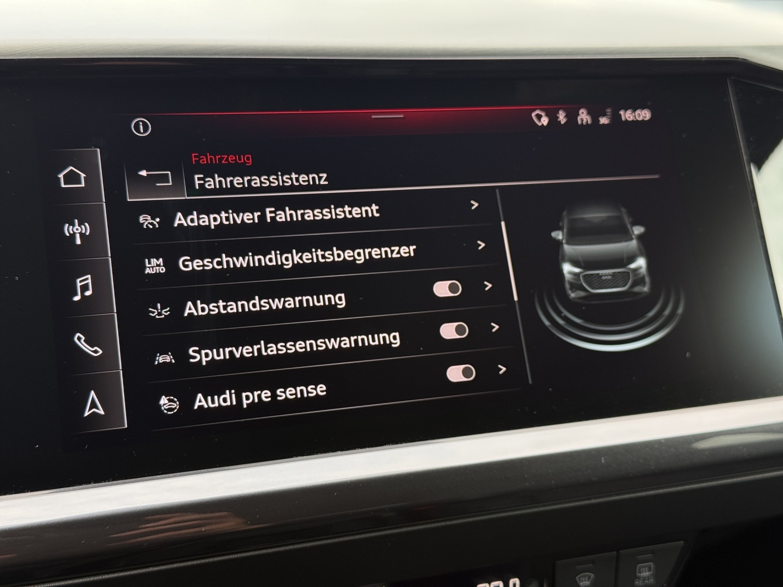 AUDI Audi Q4 Sportback e-tron 50 quattro-image-14
