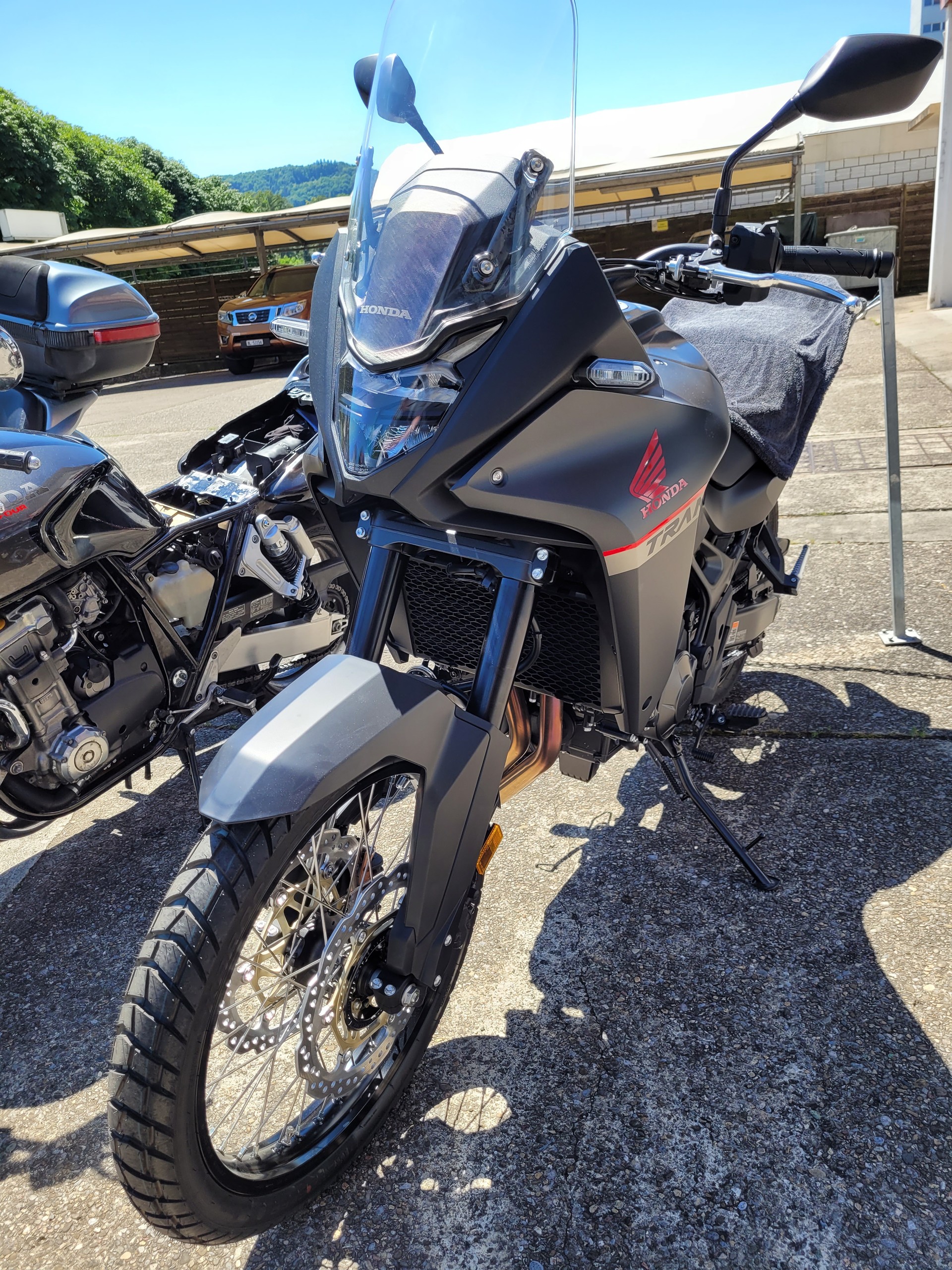 HONDA XL 750 Transalp Swiss Peaks-image-3