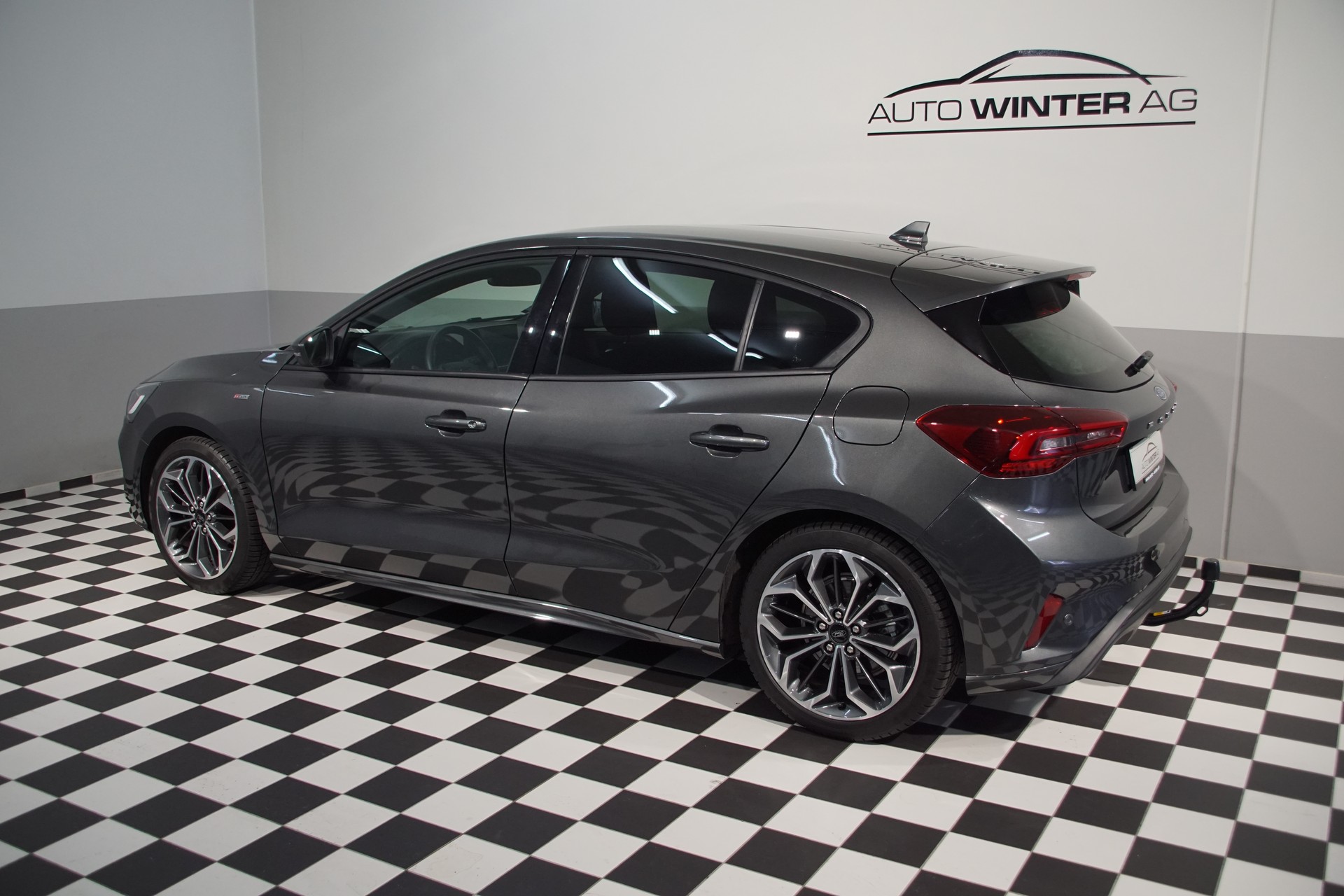 FORD Focus 1.0 MHEV ST-Line X Automat-image-7