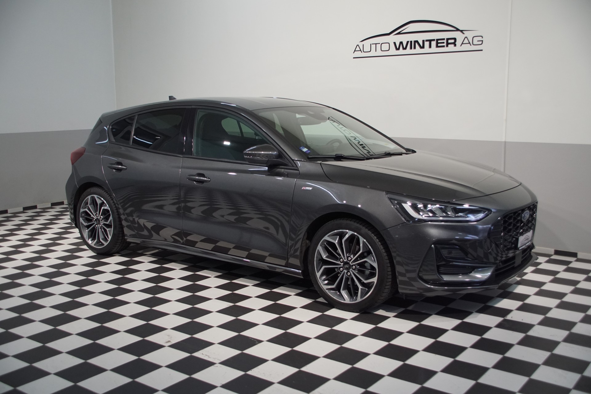 FORD Focus 1.0 MHEV ST-Line X Automat-showroom-element-2