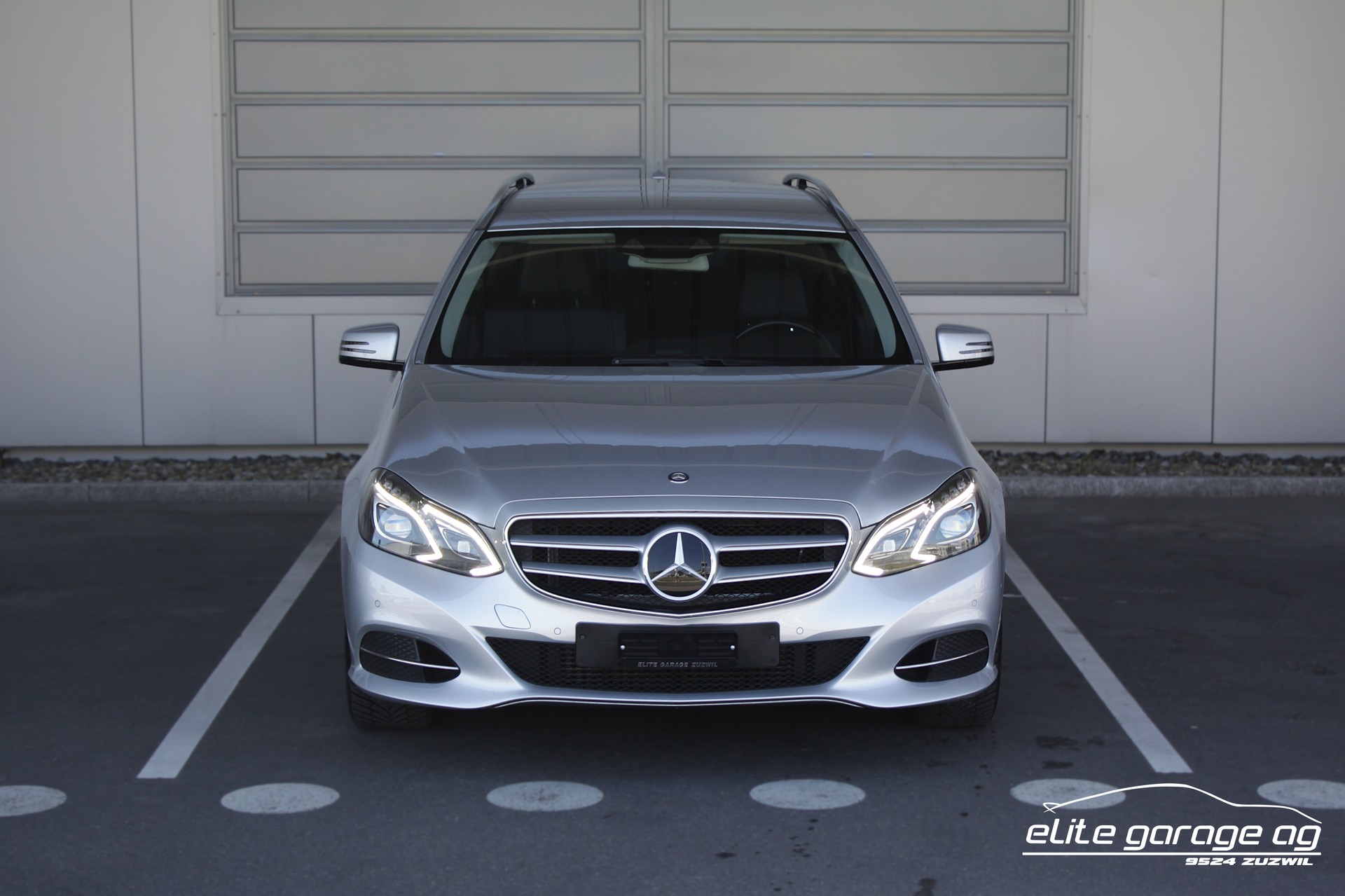 MERCEDES-BENZ E 200 Avantgarde 7G-Tronic-image-7