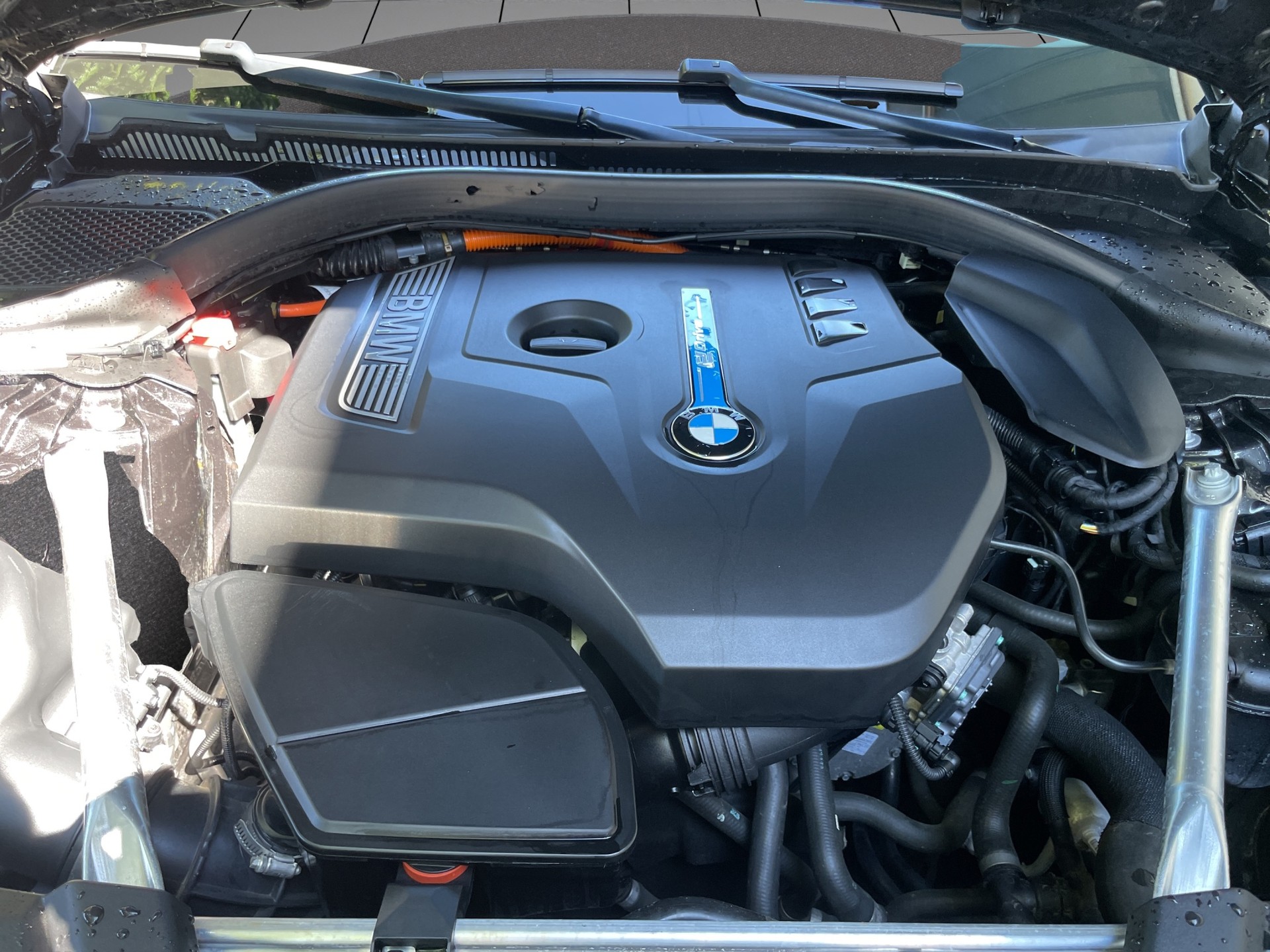 BMW 530e xDrive M Sport Steptronic-image-18